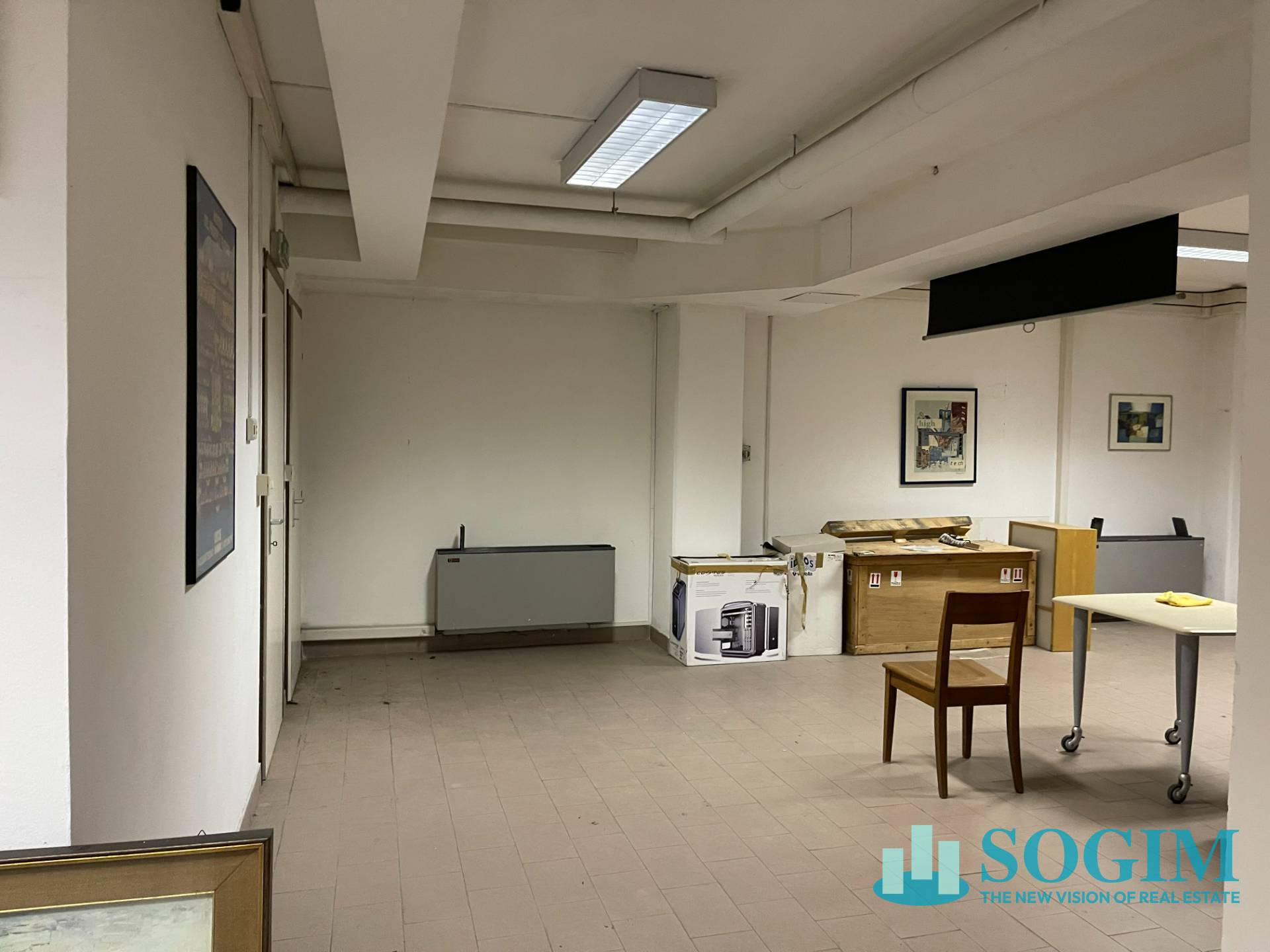 Deposito/Magazzino in vendita a Cologno Monzese