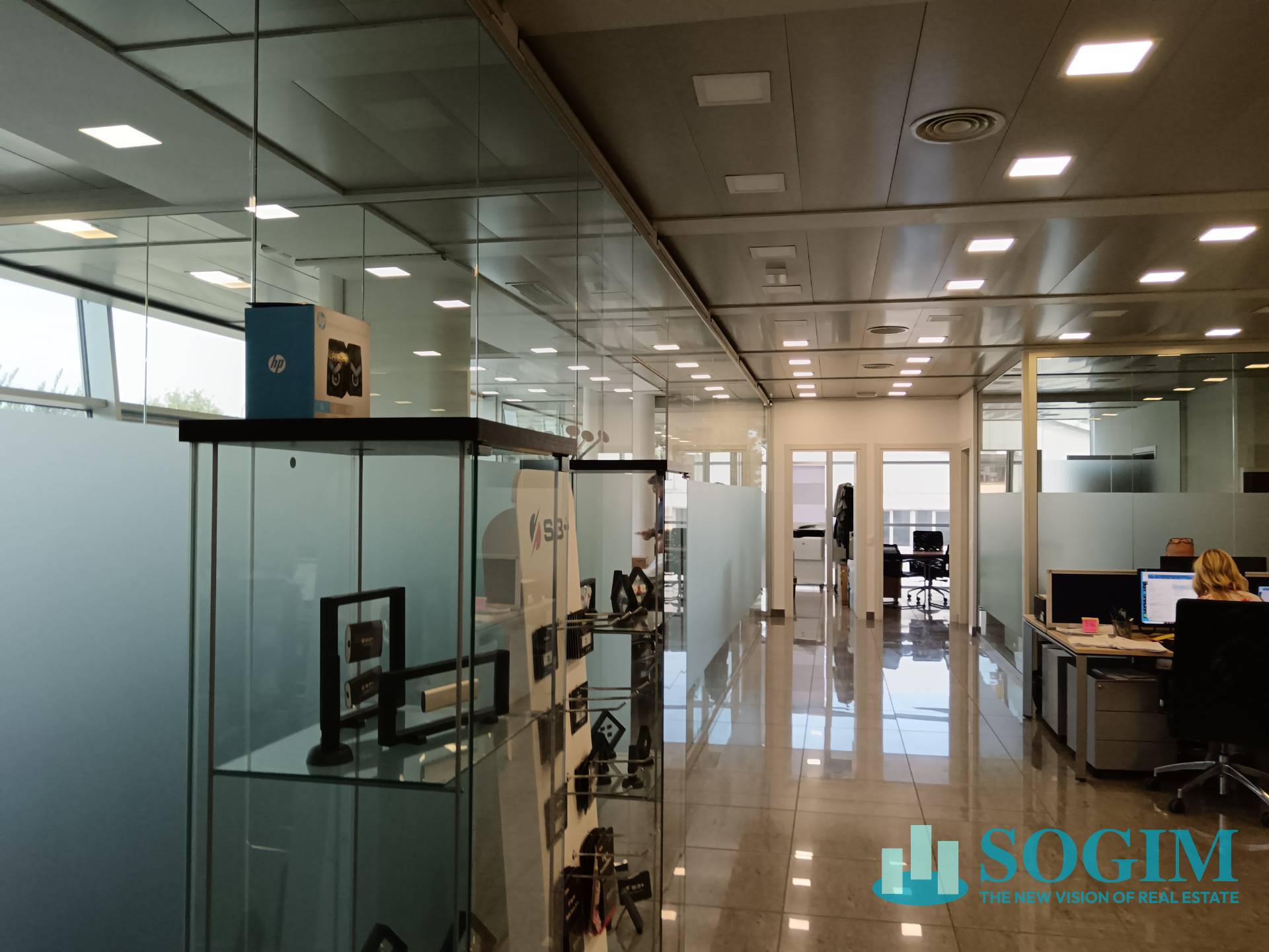 Capannone in affitto a Desio