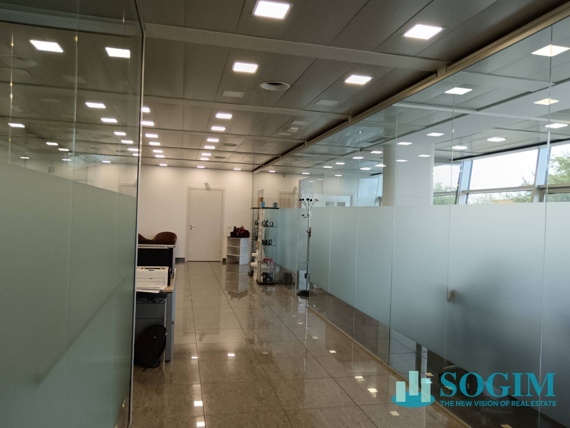 Capannone in affitto a Desio