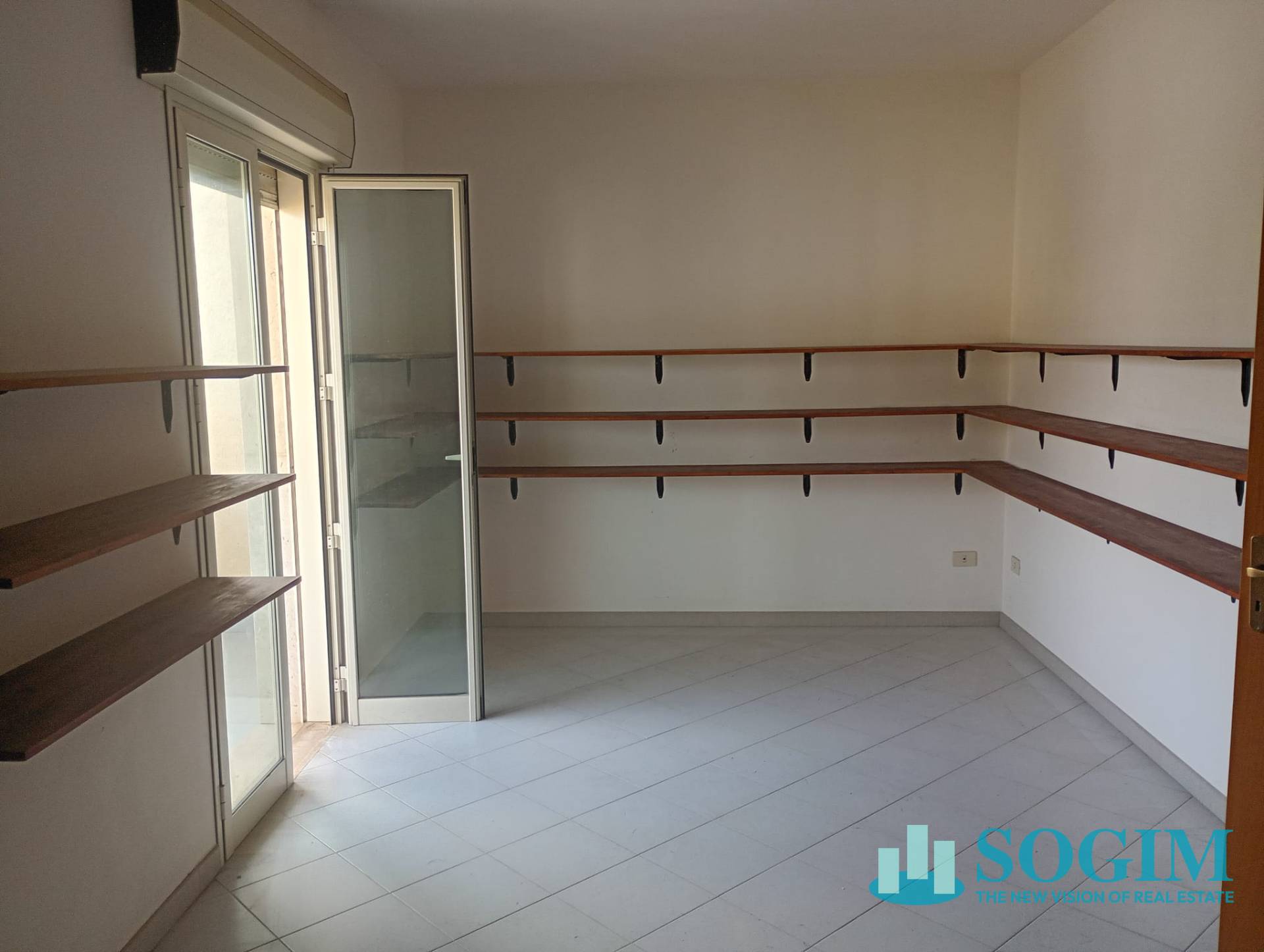 Immobile commerciale in affitto a Mazara del Vallo