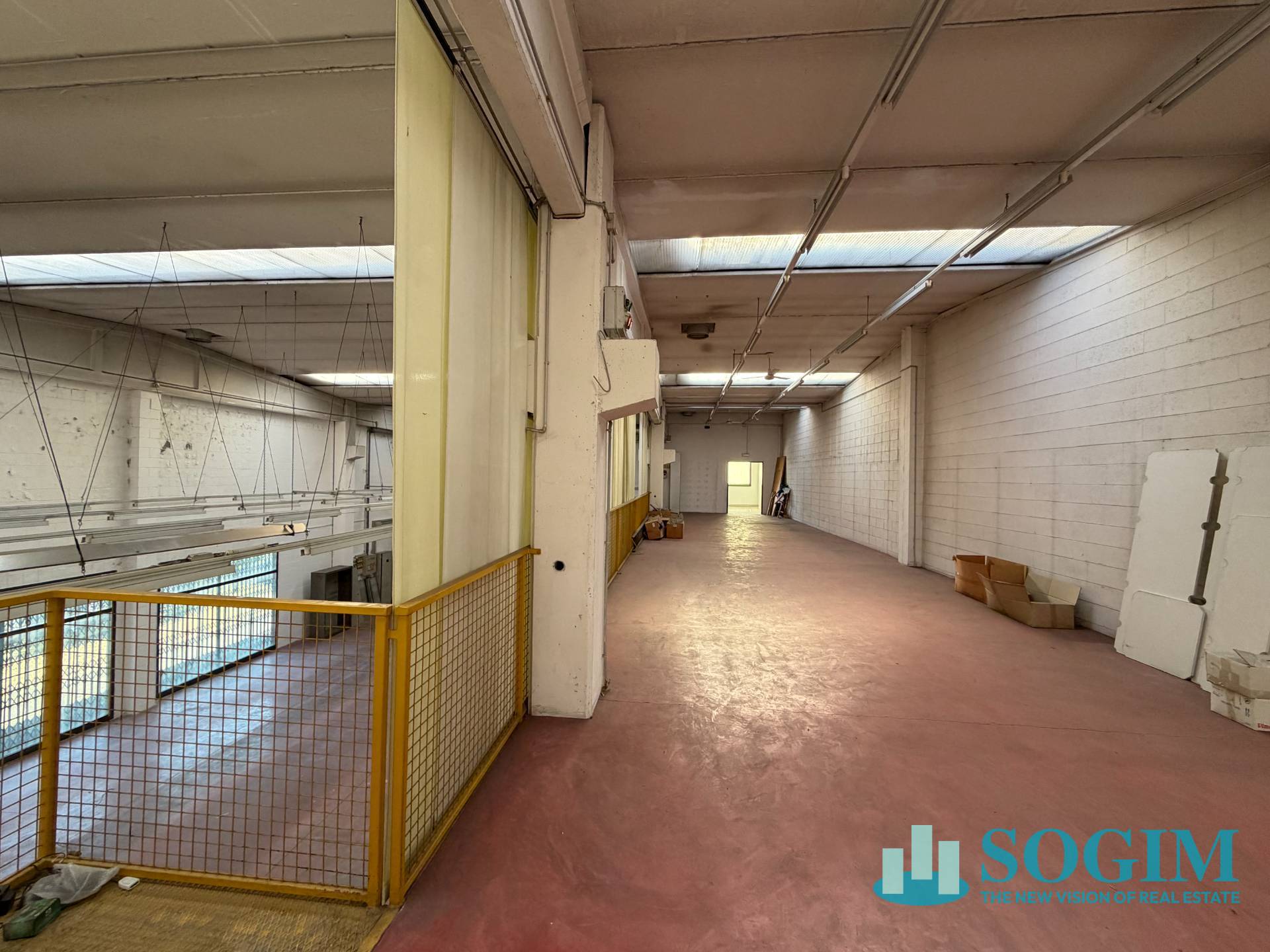 Capannone in vendita a Paderno Dugnano