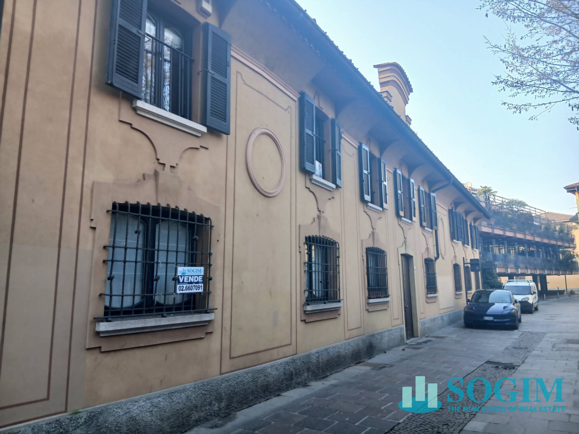 Ufficio in vendita a Cernusco sul Naviglio