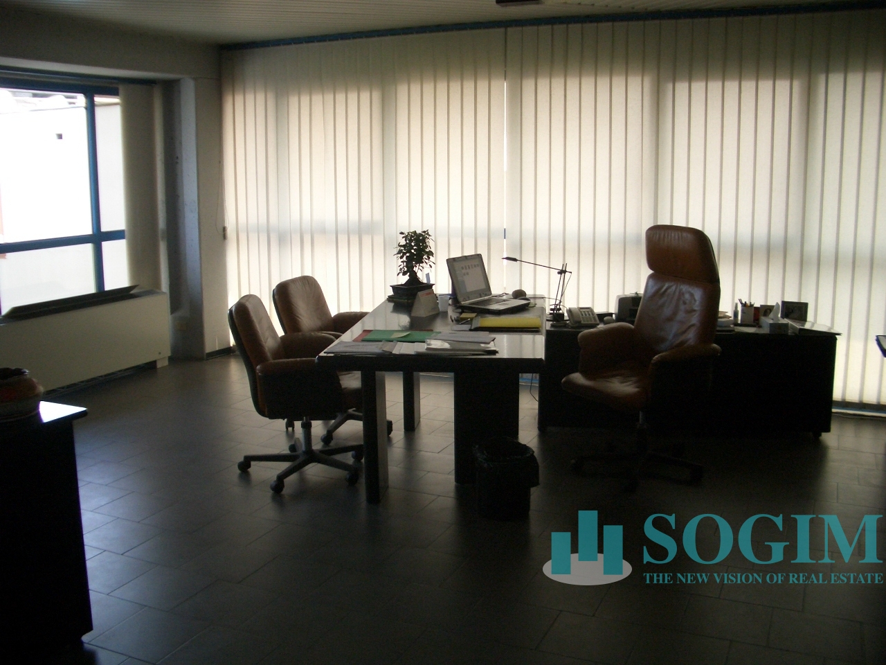 Capannone in vendita a Trezzano sul Naviglio