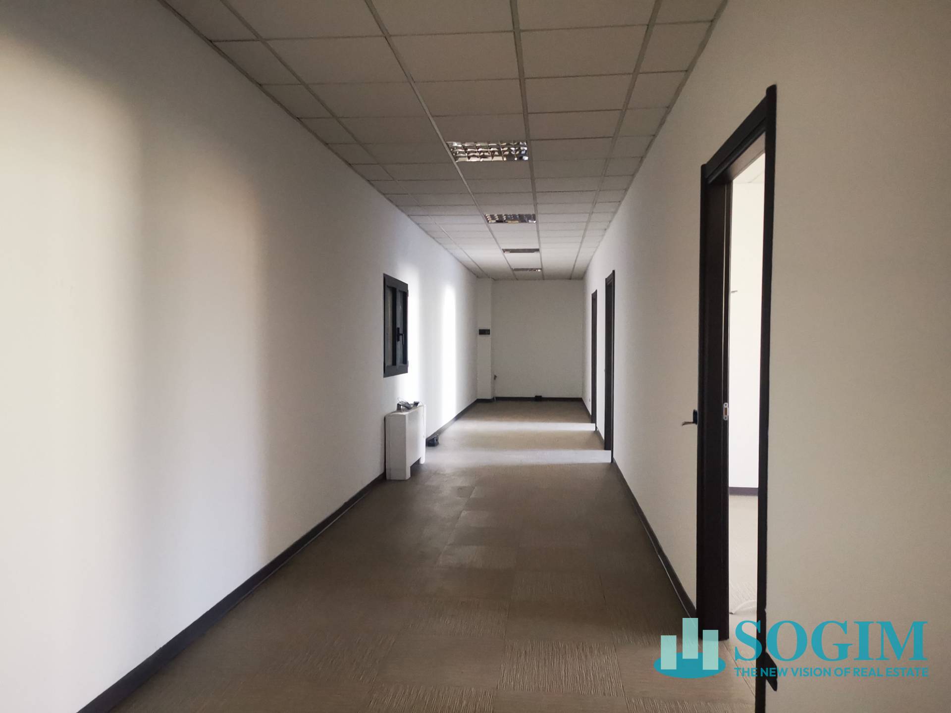 Ufficio in affitto a Arese