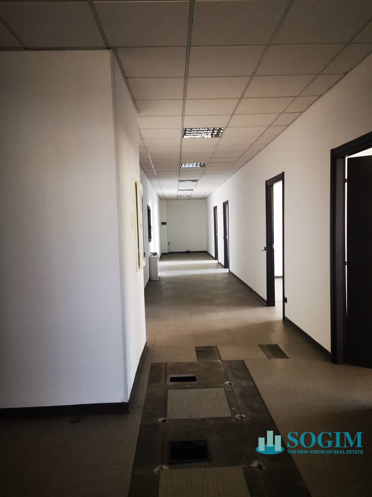 Ufficio in affitto a Arese