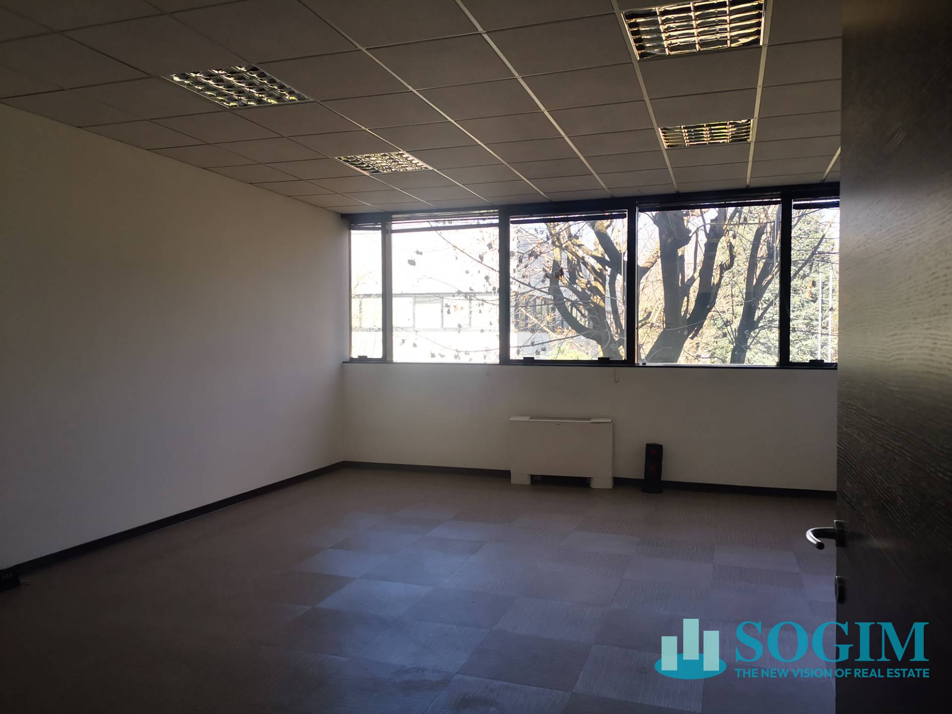 Ufficio in affitto a Arese