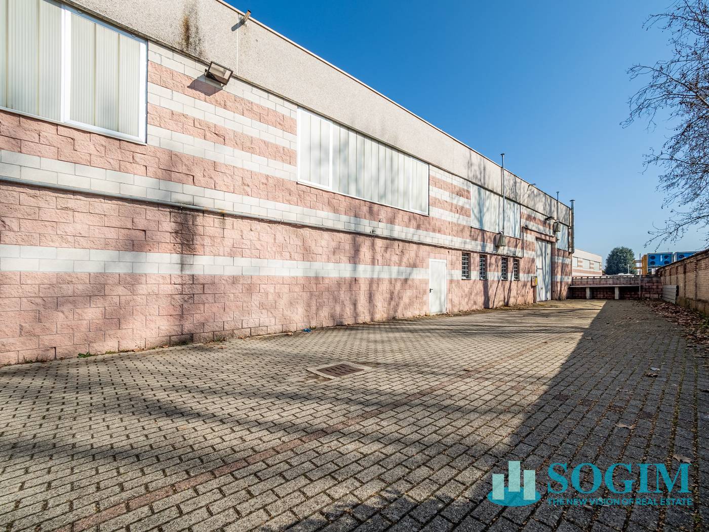 Immobile commerciale in vendita a Castano Primo