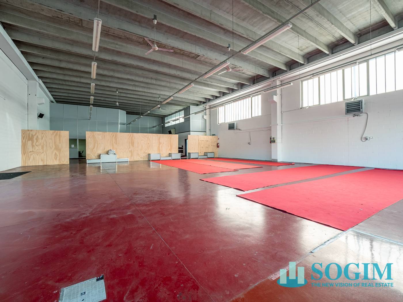 Capannone in vendita a Castano Primo