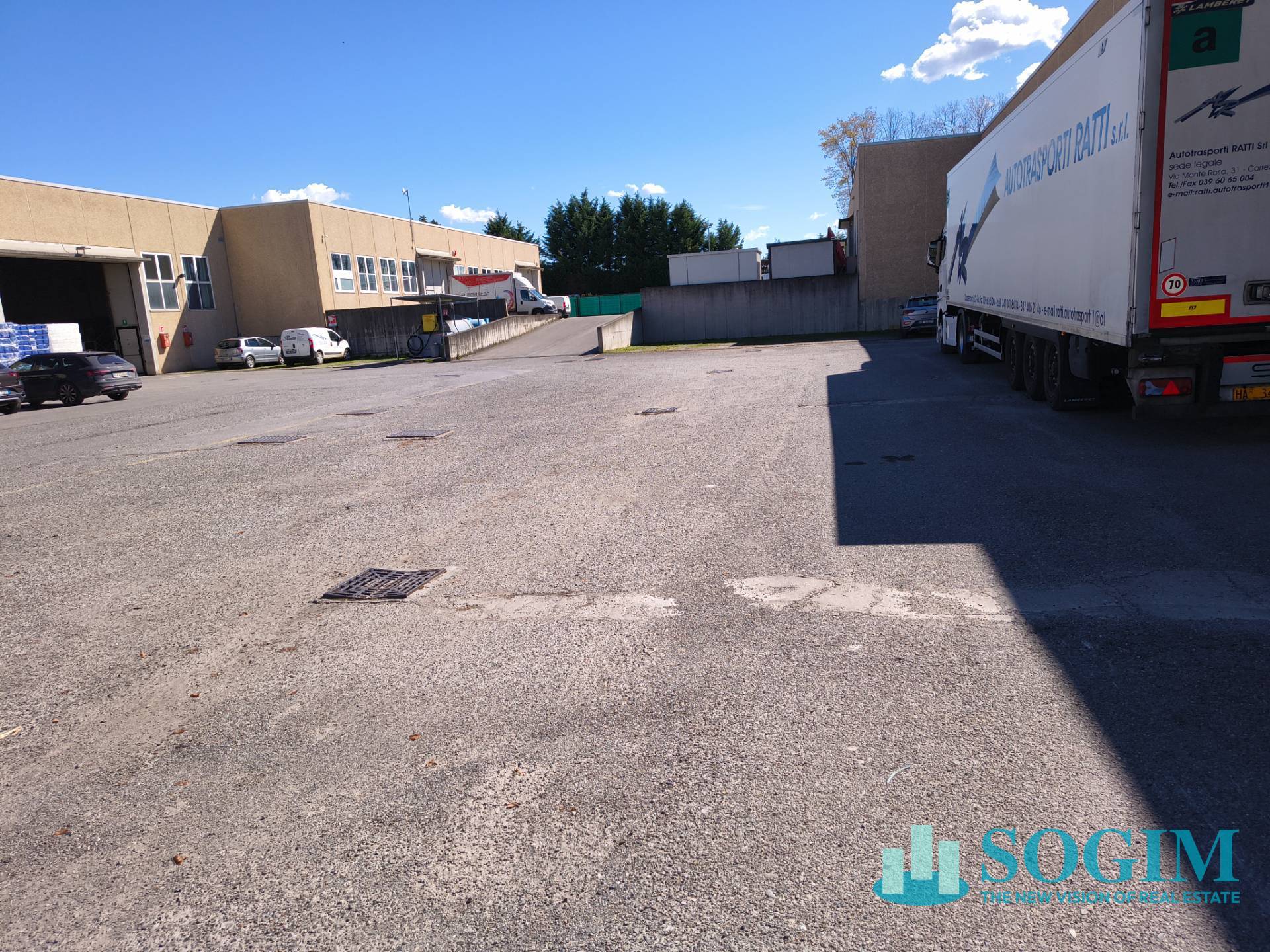 Capannone in vendita a Casatenovo