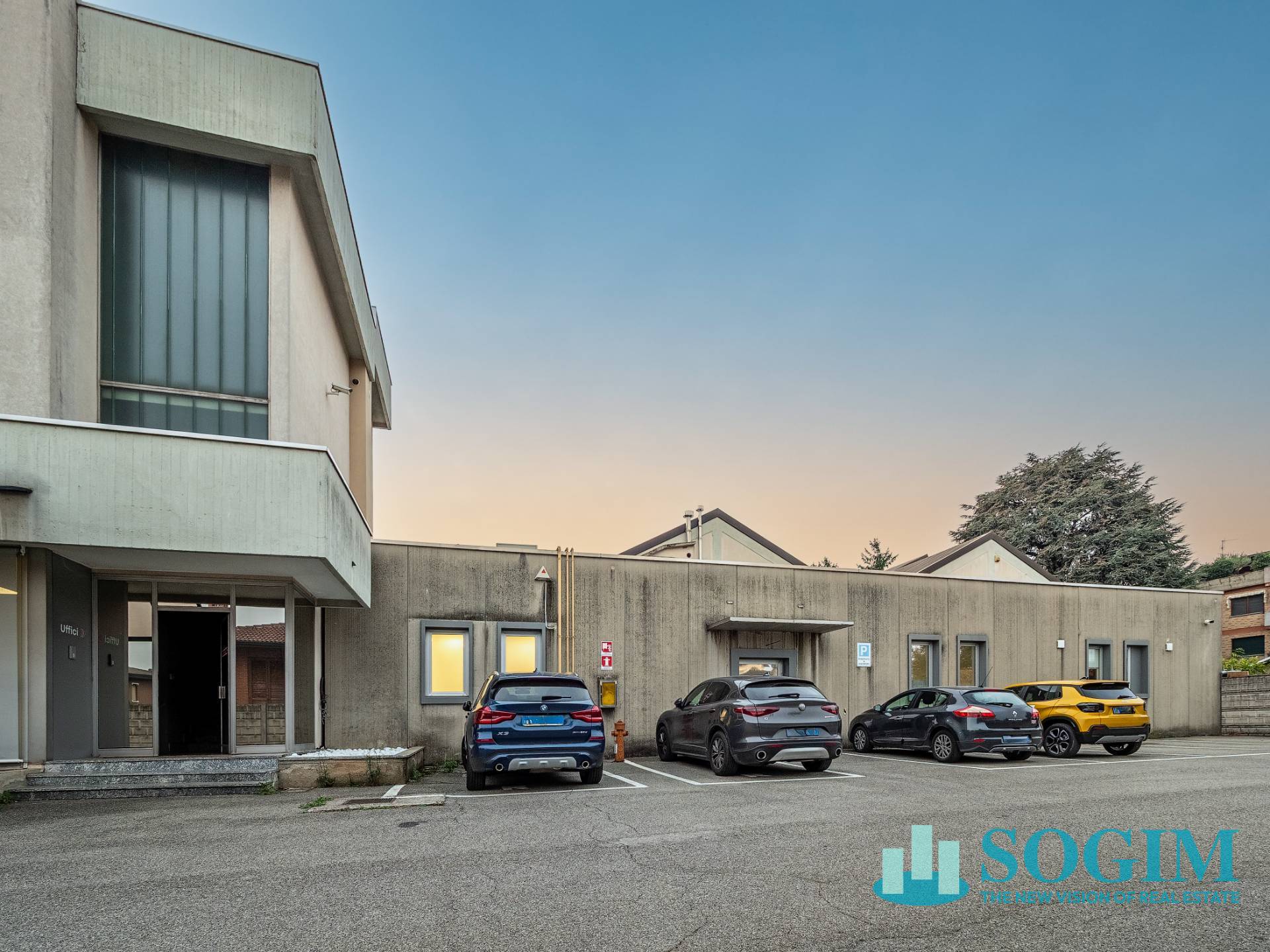 Capannone in vendita a Giussano