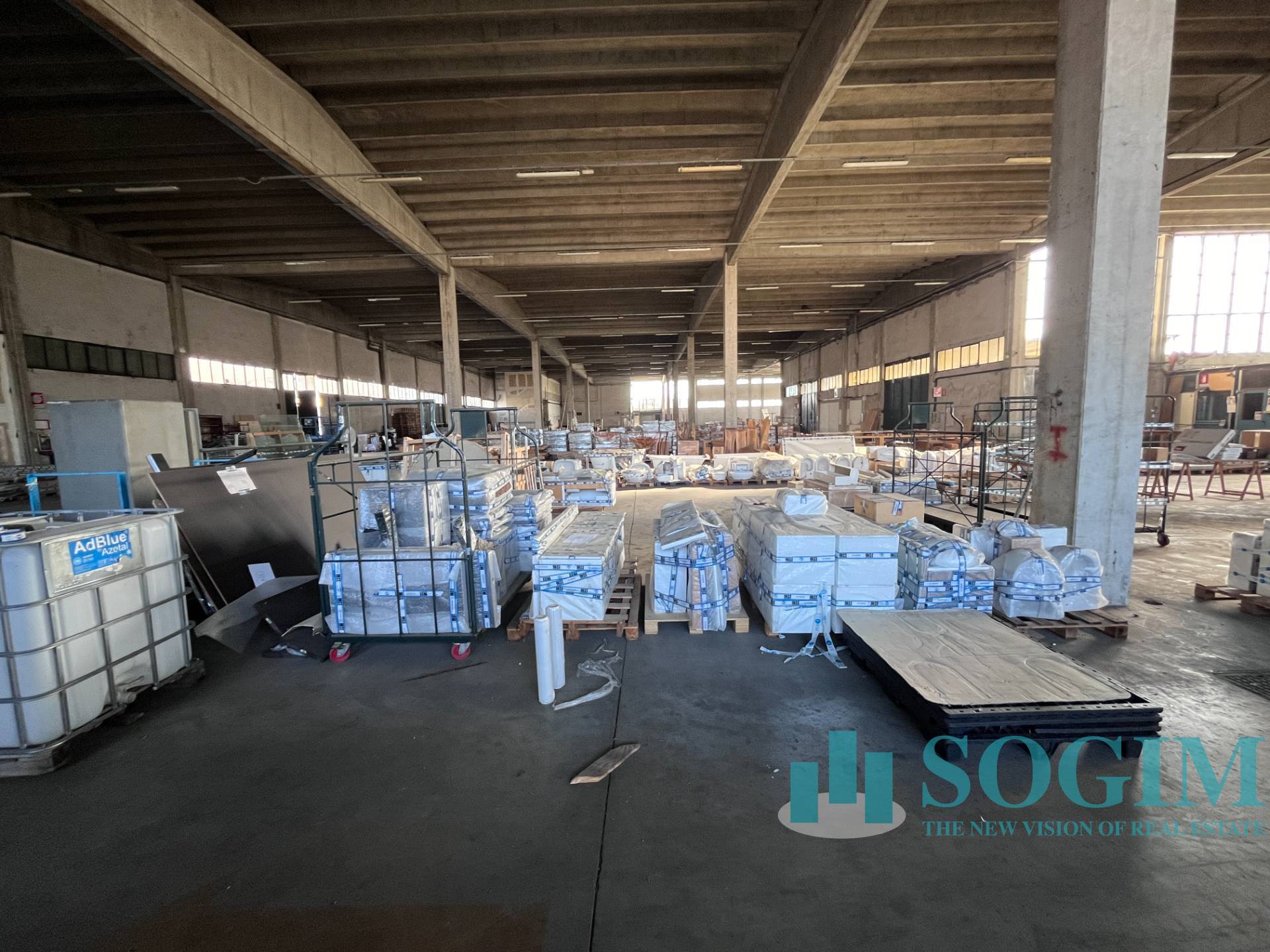 Capannone in vendita a Cesano Boscone