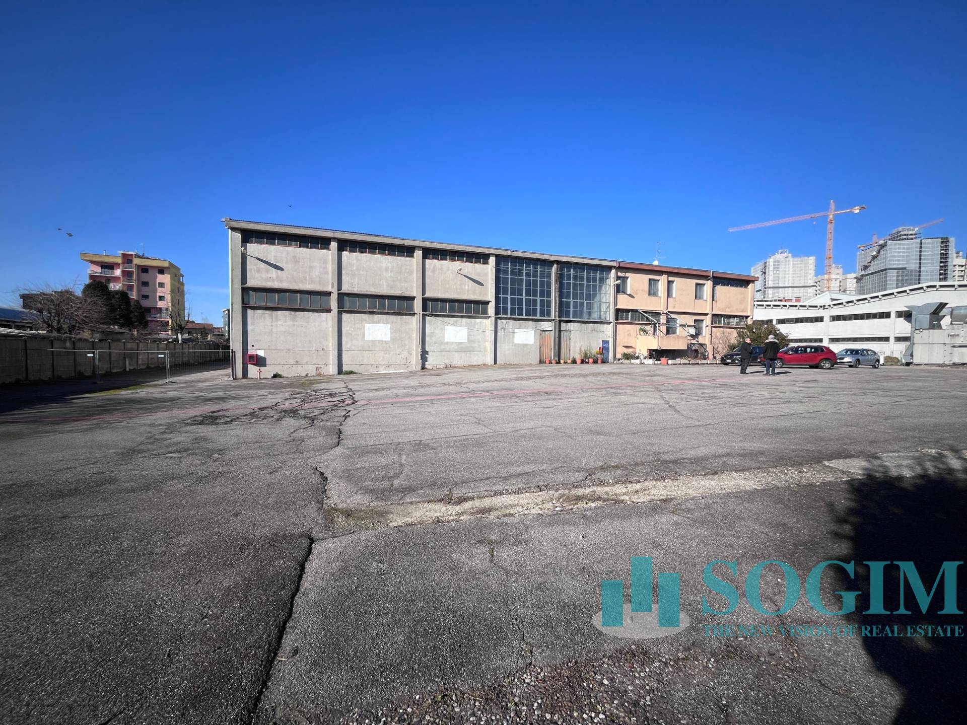 Capannone in vendita a Cesano Boscone