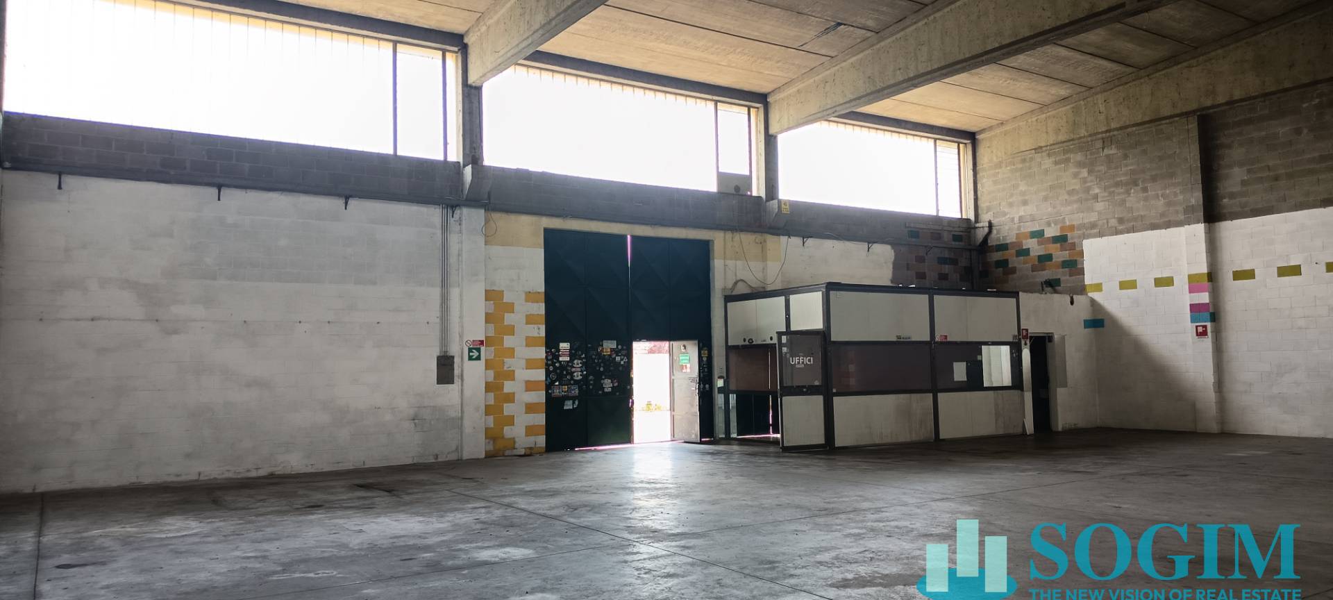 Capannone in affitto a Tribiano, Zoate