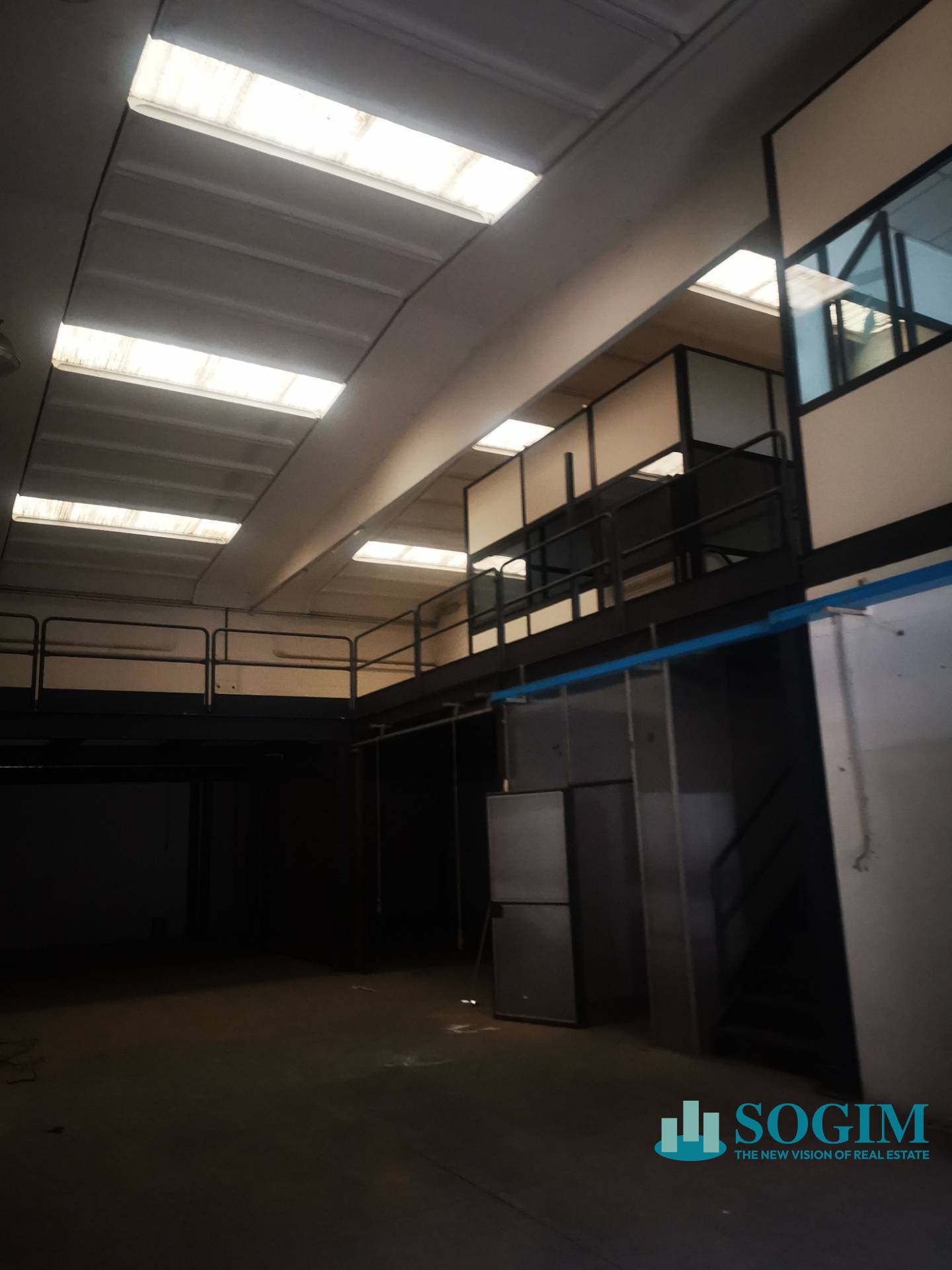 Capannone in vendita a Arconate