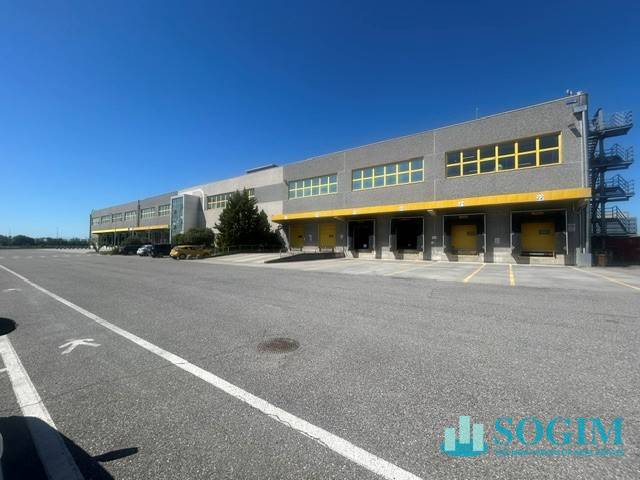 Logistica in affitto a Siziano