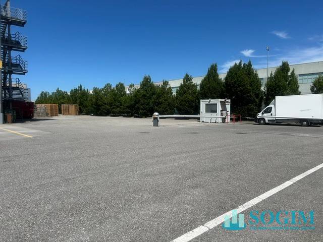 Logistica in affitto a Siziano