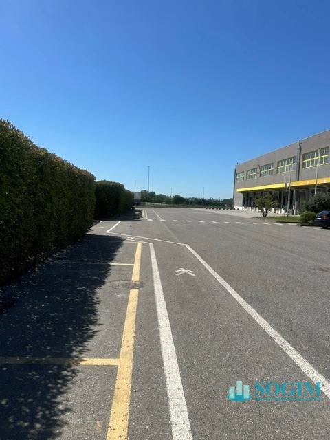 Logistica in affitto a Siziano