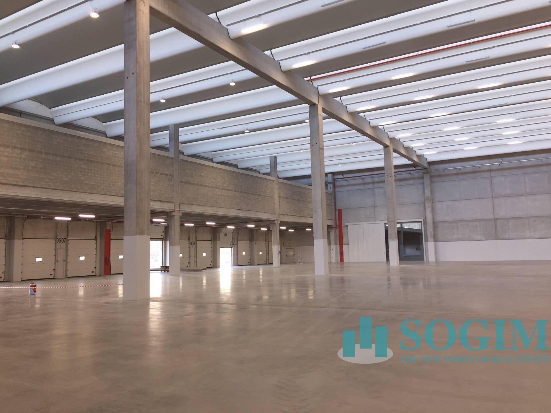 Logistica in affitto a Tavazzano con Villavesco