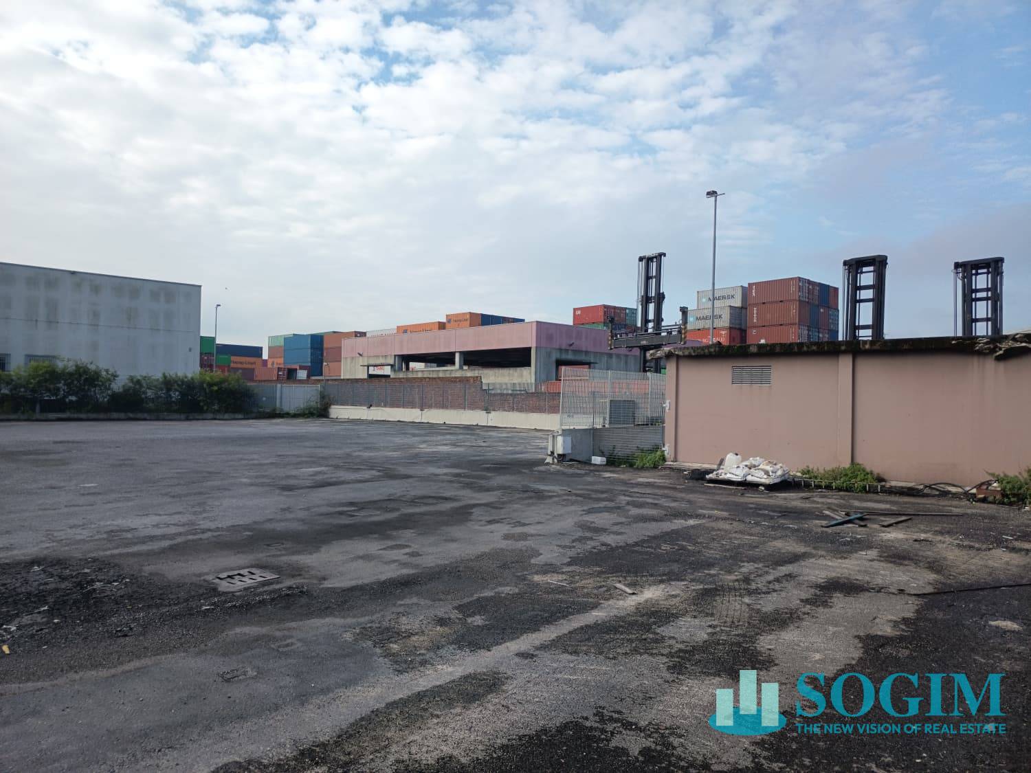Terreno industriale in vendita a Pioltello