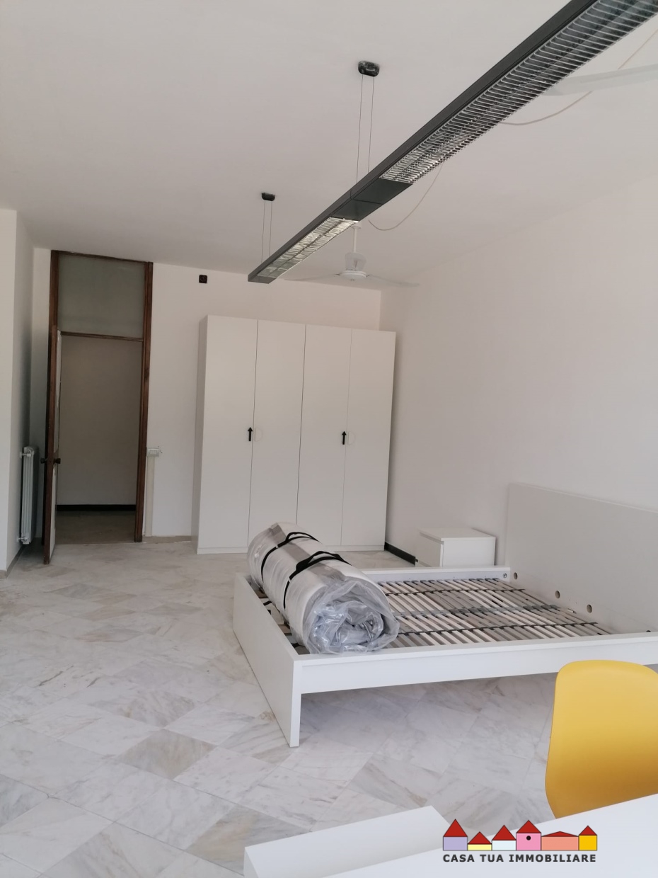 Monolocale in affitto a Carrara
