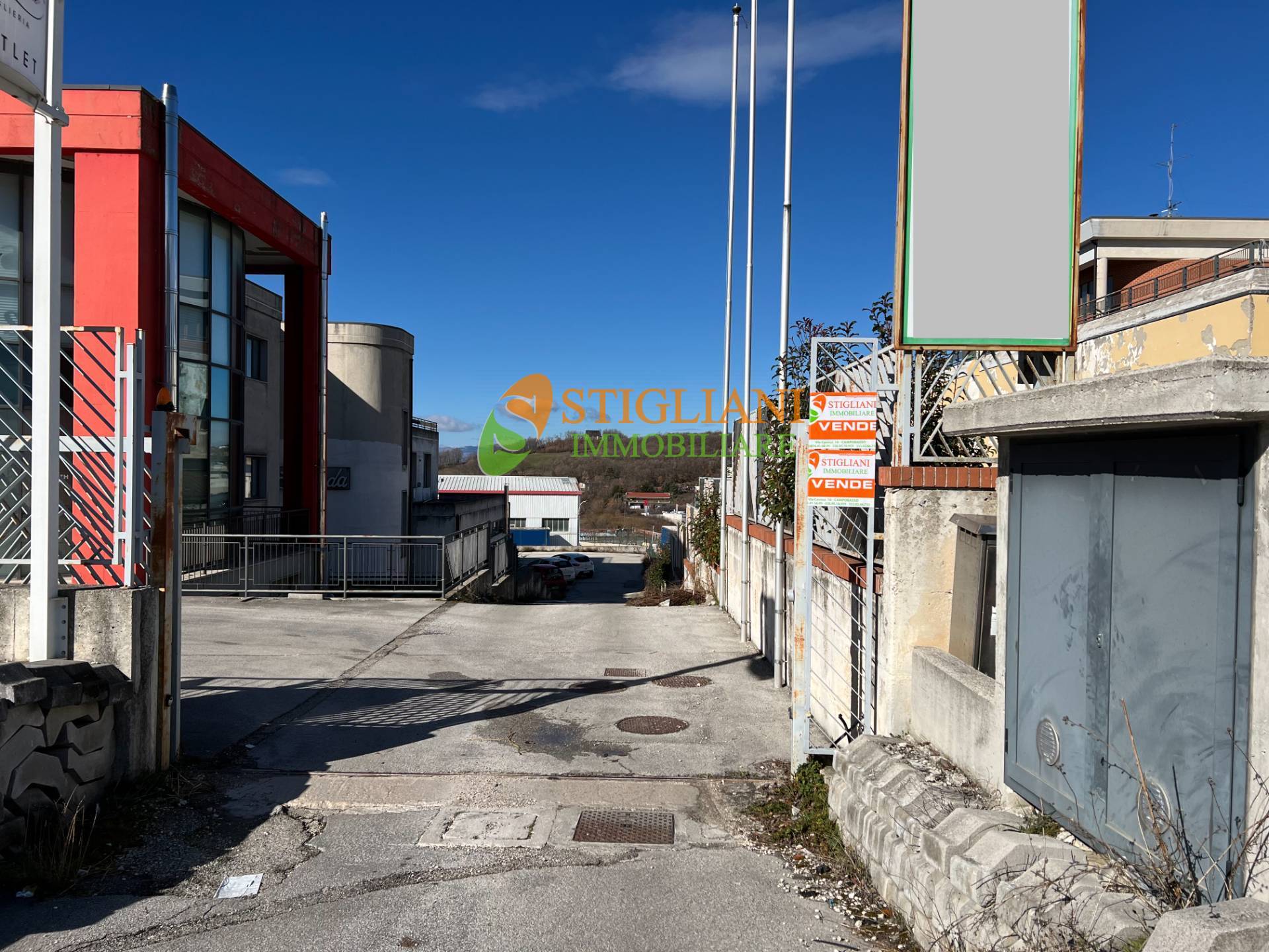 Locale commerciale in vendita, Campobasso viale unit d'italia