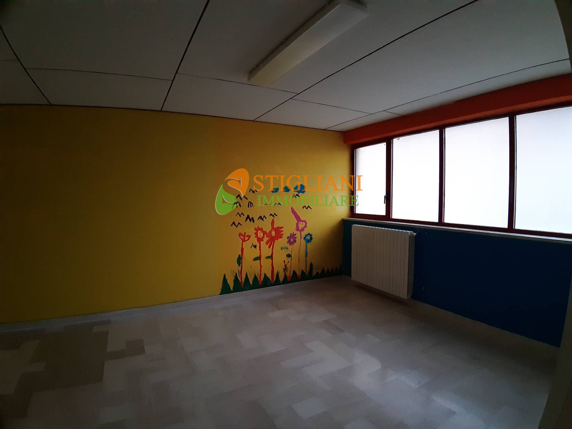 Ufficio in vendita a Campobasso, Via Toti