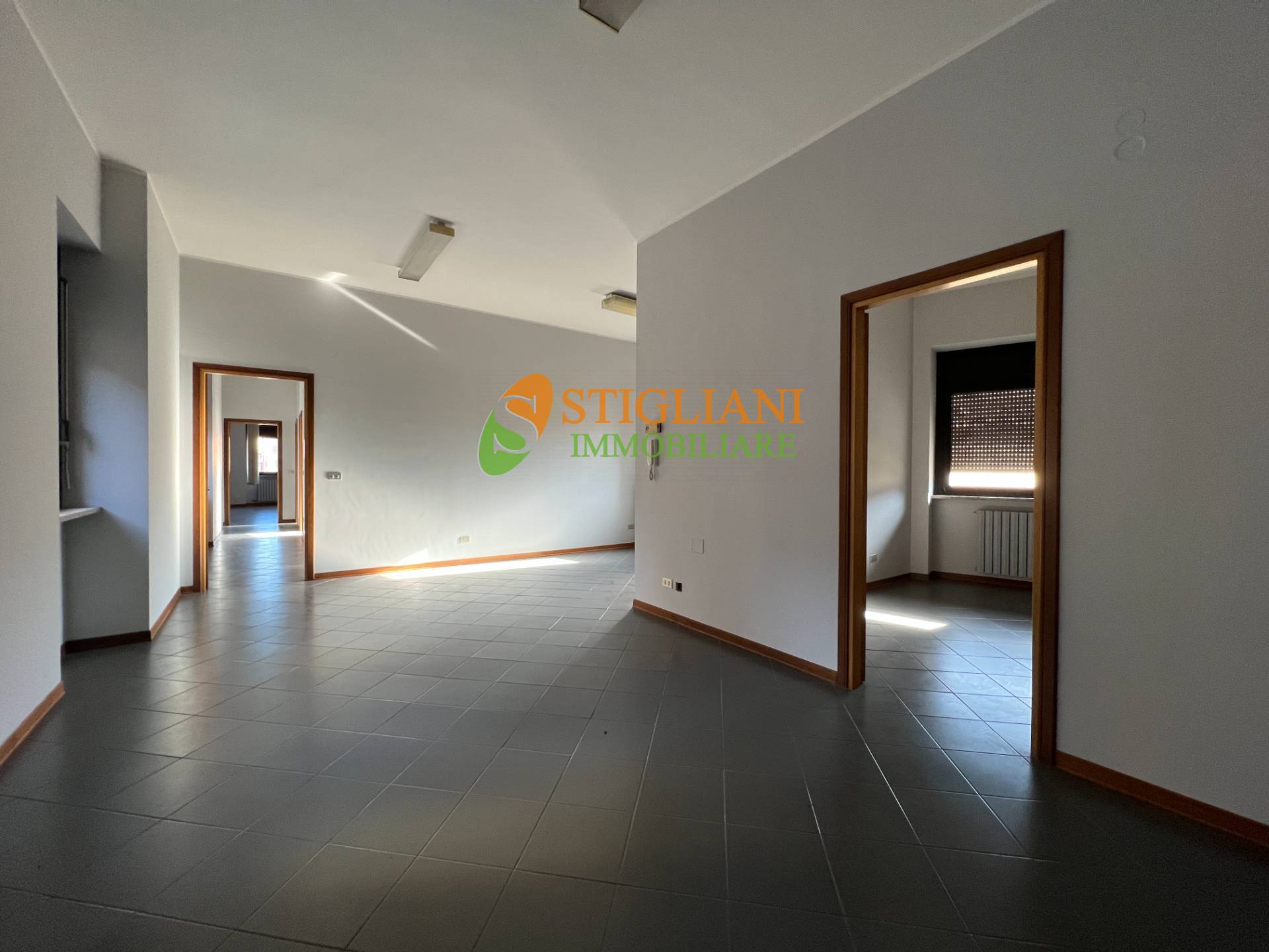 Ufficio in vendita a Campobasso, Centro