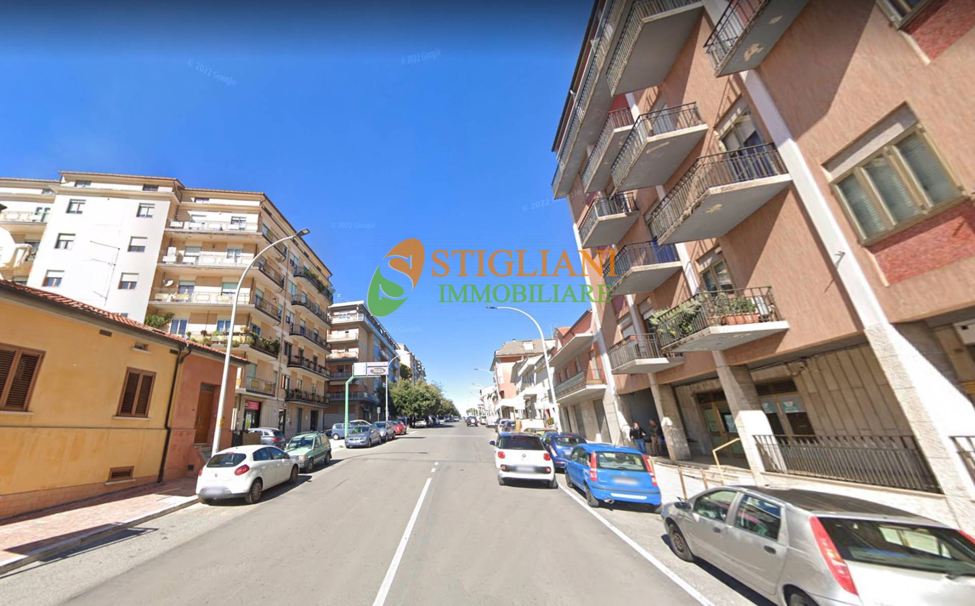 Locale commerciale in vendita a Campobasso, Semicentro