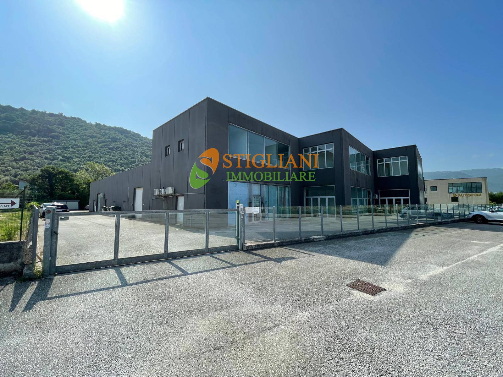 Locale commerciale in affitto a Monteroduni, Localit Spinete