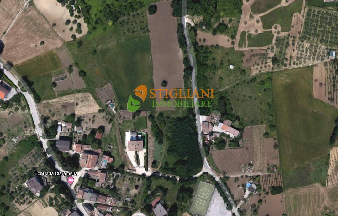 Terreno Agricolo in vendita a Campobasso, Contrada Colle Longo