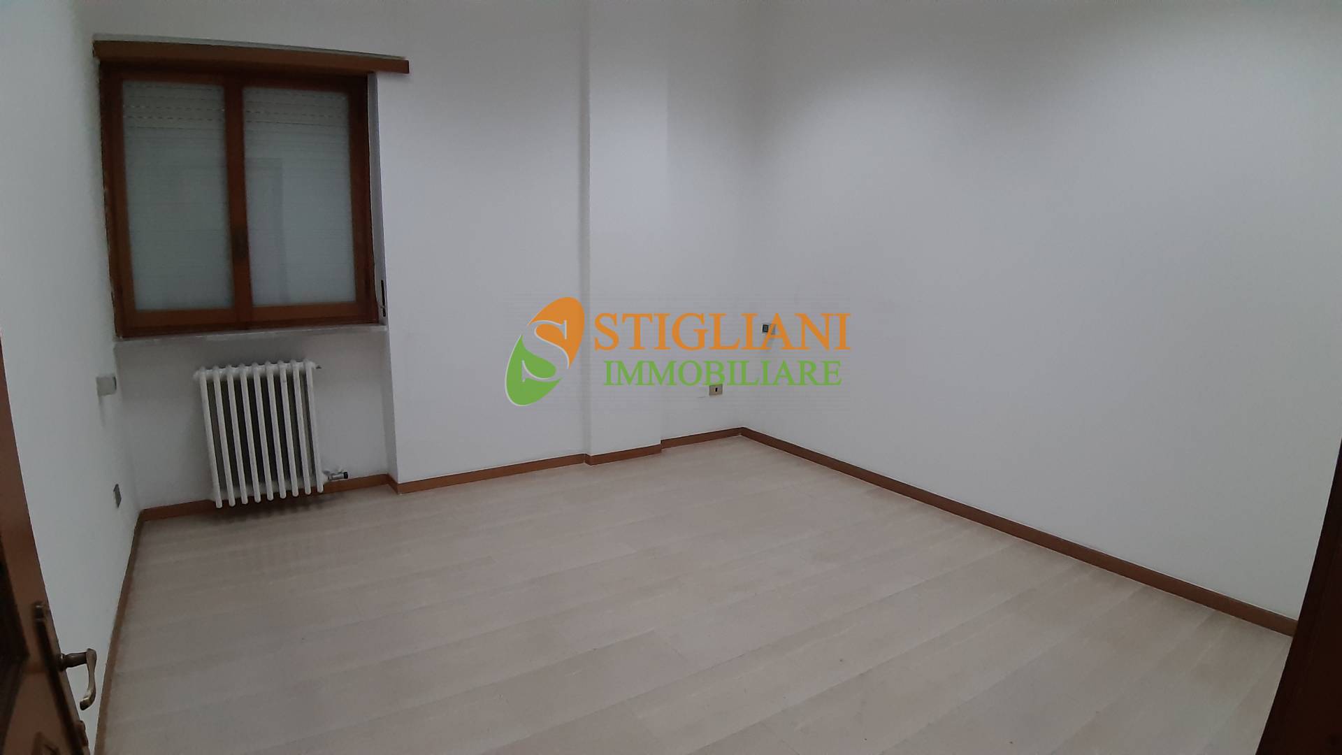 Ufficio in vendita a Campobasso, Centro