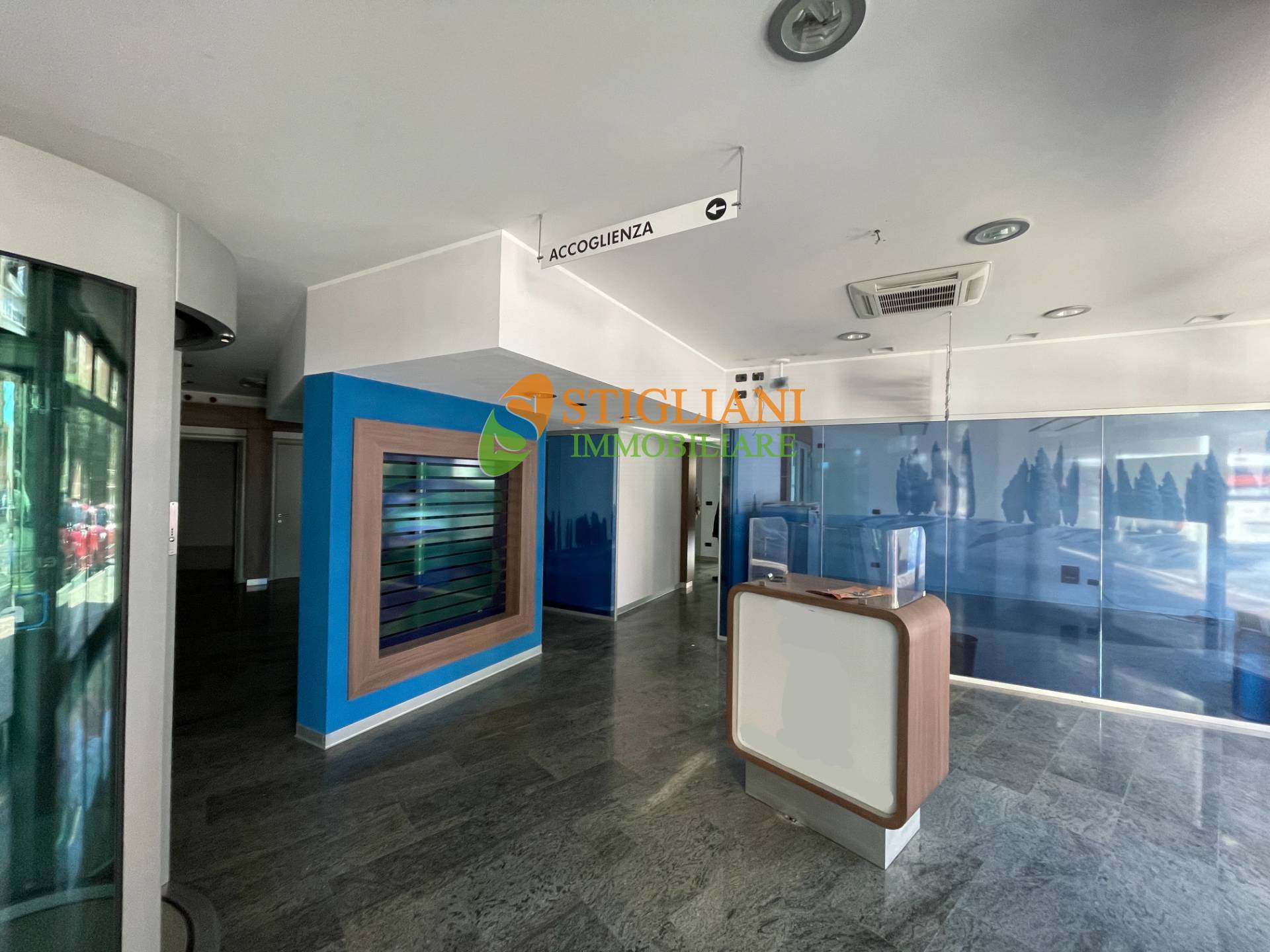 Locale commerciale in affitto a Campobasso, Semicentro