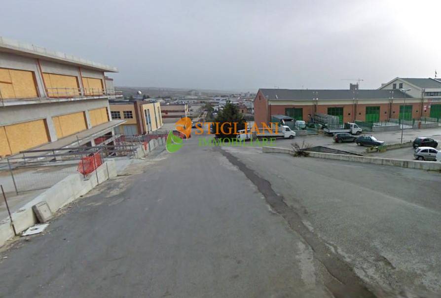 Laboratorio in vendita a Campobasso, Periferia