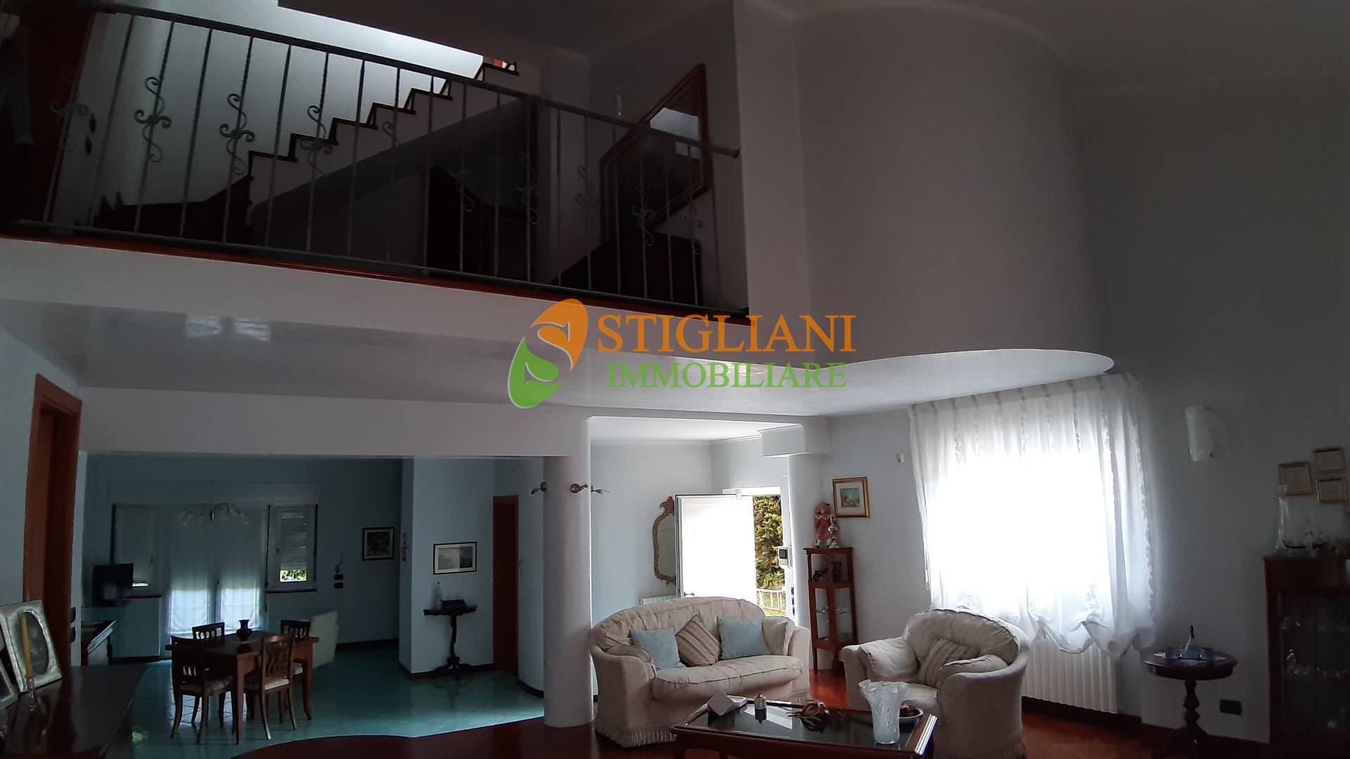 Villa a Schiera in vendita a Ferrazzano, Contrada San Giacomo