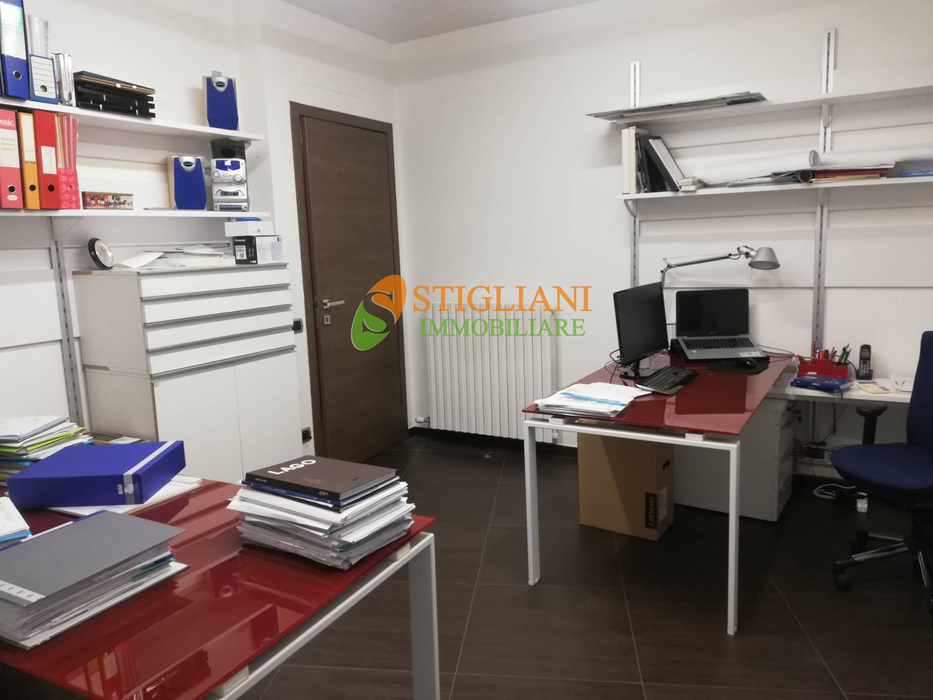 Ufficio in vendita a Campobasso, Periferia