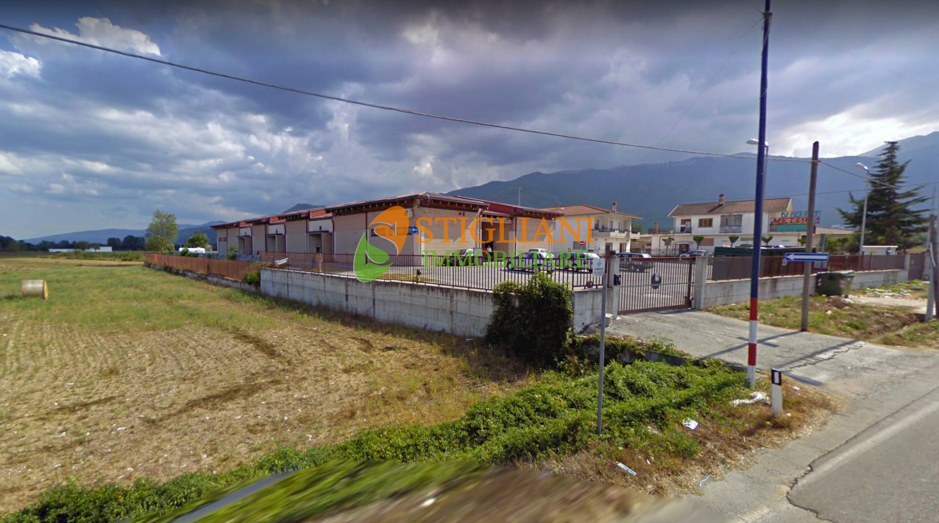 Locale commerciale in vendita a San Massimo, Strada Provinciale