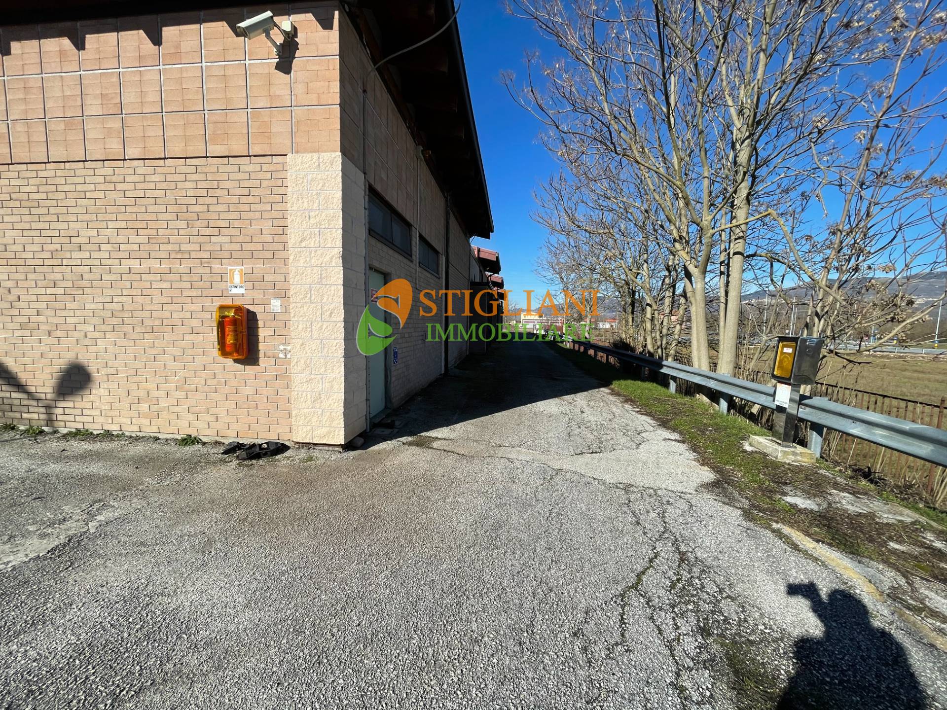 Locale commerciale in vendita a San Massimo, Strada Provinciale