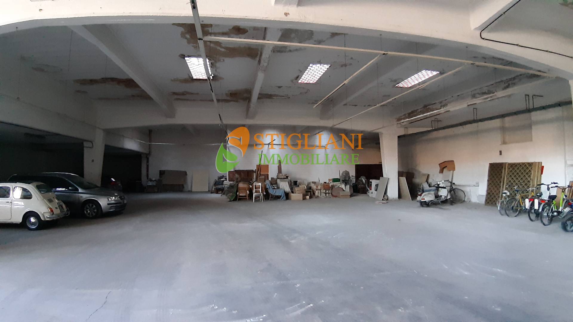 Locale commerciale in vendita a Campobasso, Centro