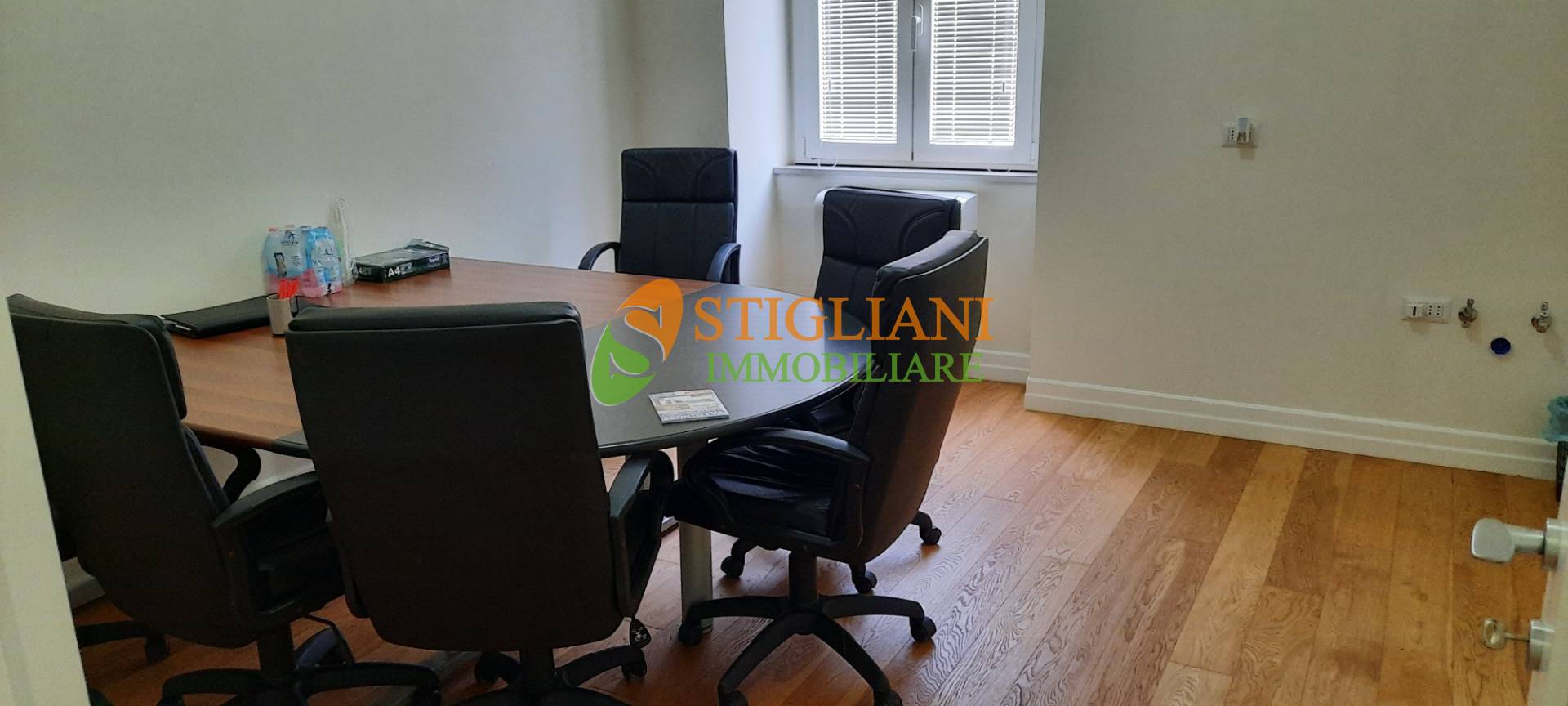 Ufficio in vendita a Campobasso, Centro