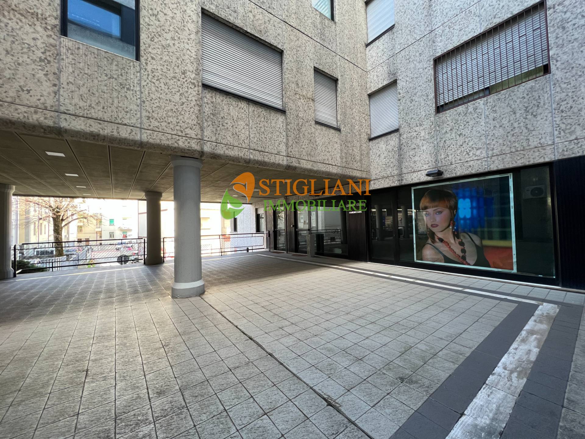 Locale commerciale in vendita a Campobasso, Centro