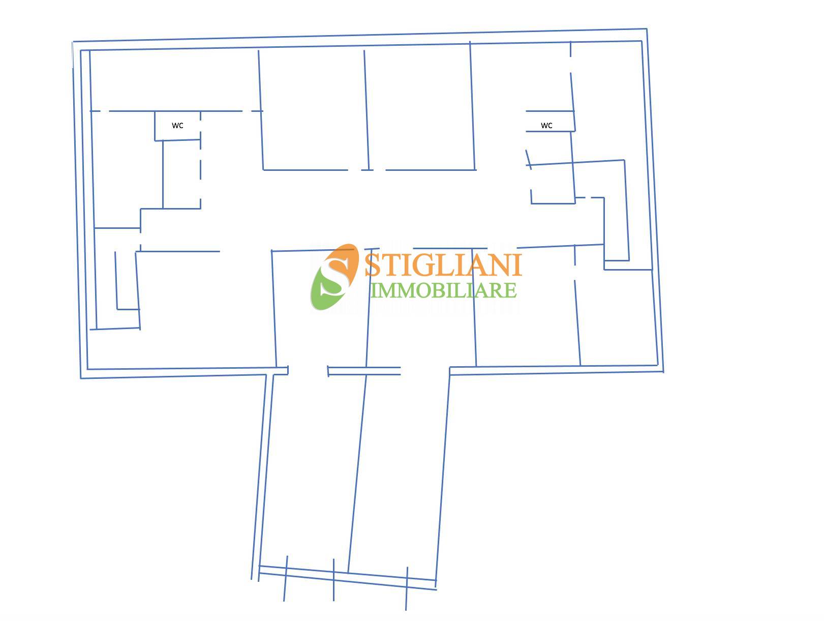 Locale commerciale in vendita a Campobasso, Semicentro