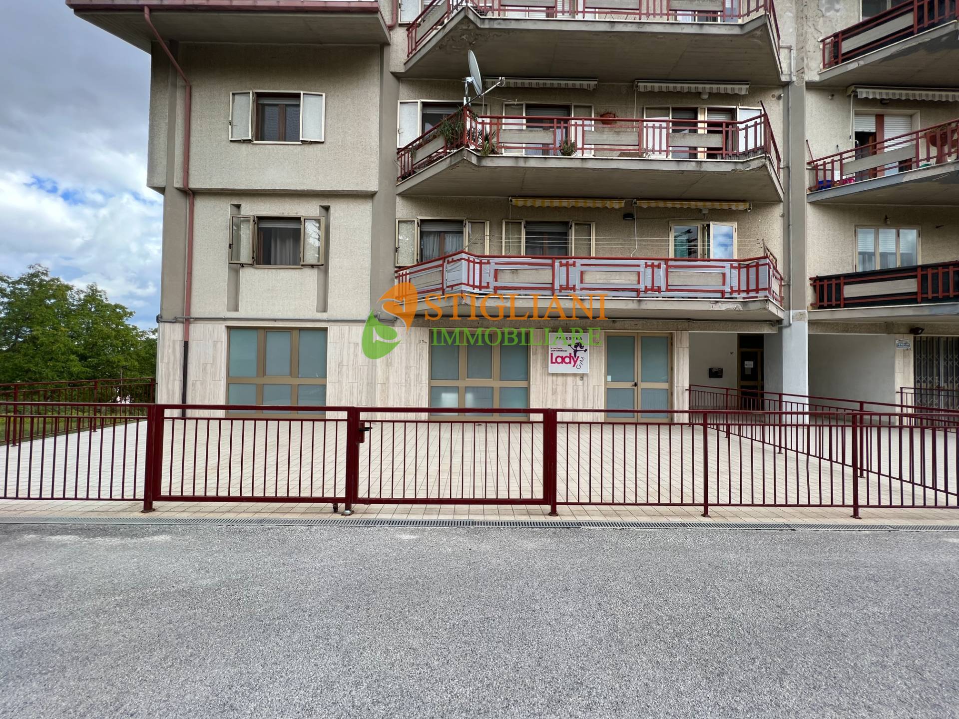 Locale commerciale in vendita a Campobasso, Periferia