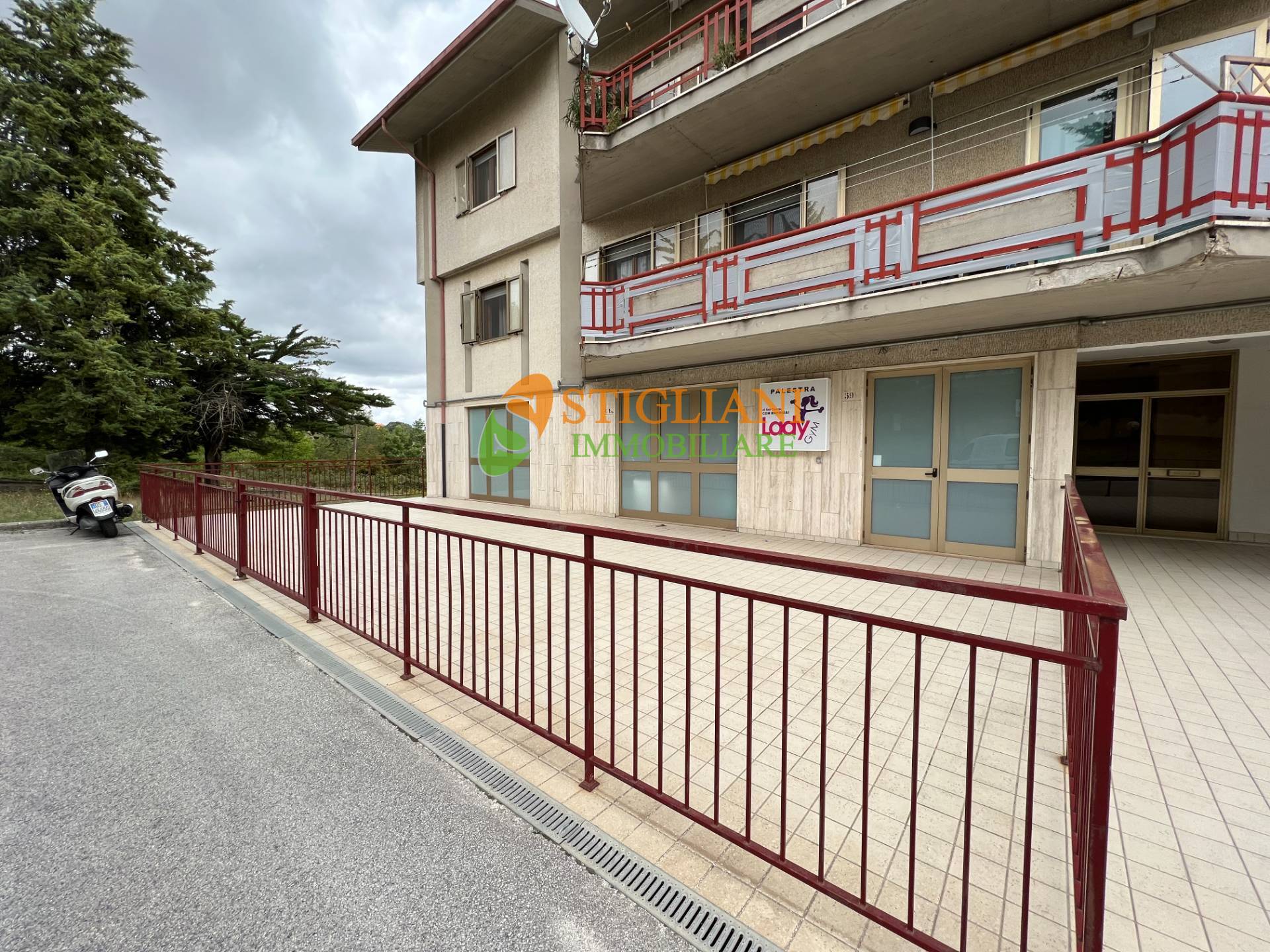 Locale commerciale in vendita a Campobasso, Periferia