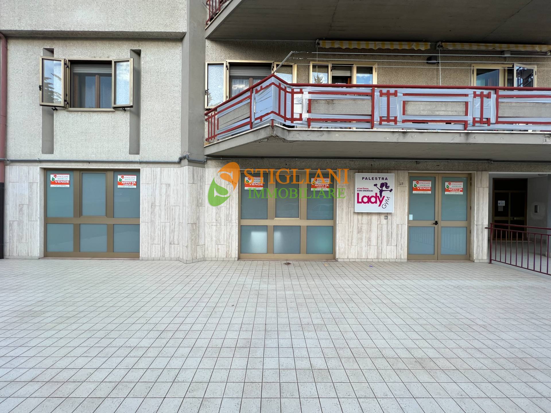 Locale commerciale in vendita a Campobasso, Periferia