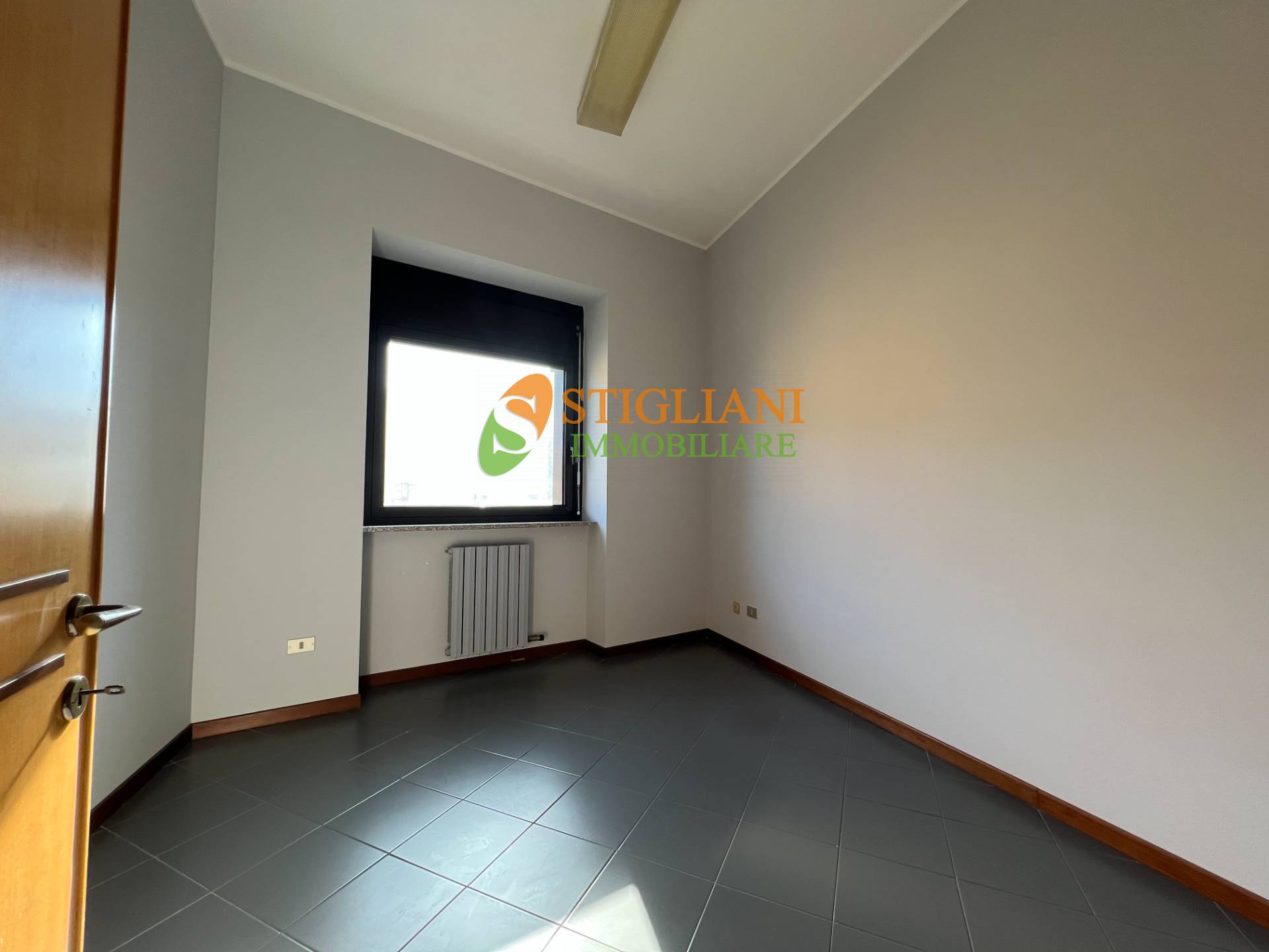 Ufficio in vendita a Campobasso, Centro