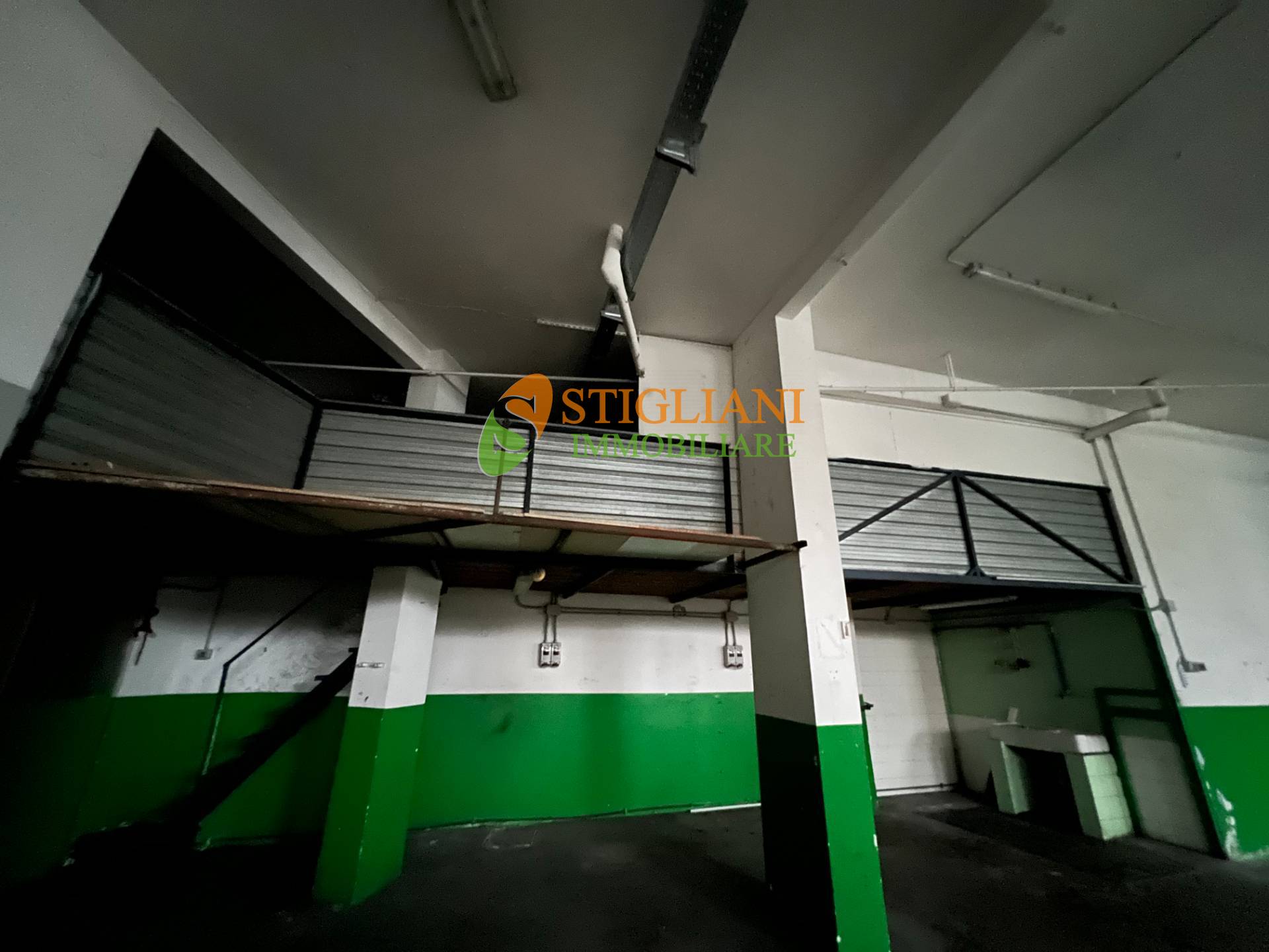 Deposito in vendita a Campobasso, Via Galanti