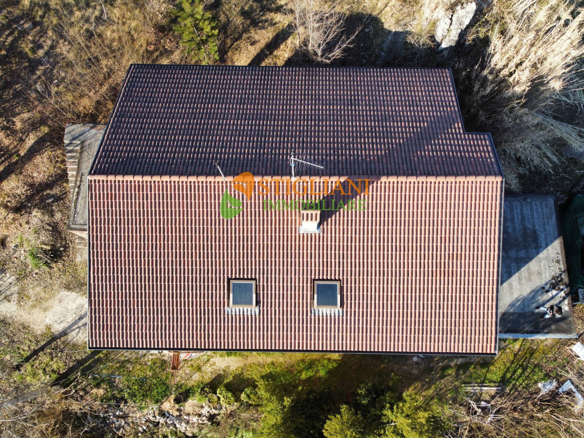 Villa in vendita a Mirabello Sannitico, contrada Chiusa Zeoli