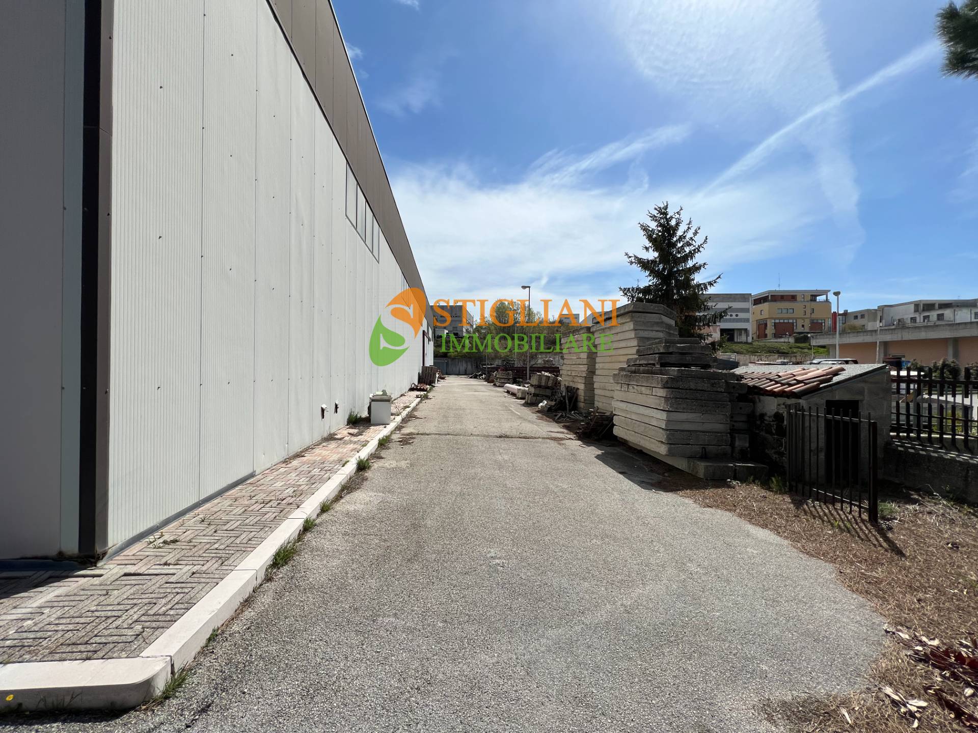 Capannone in affitto a Campobasso, Colle delle Alpi