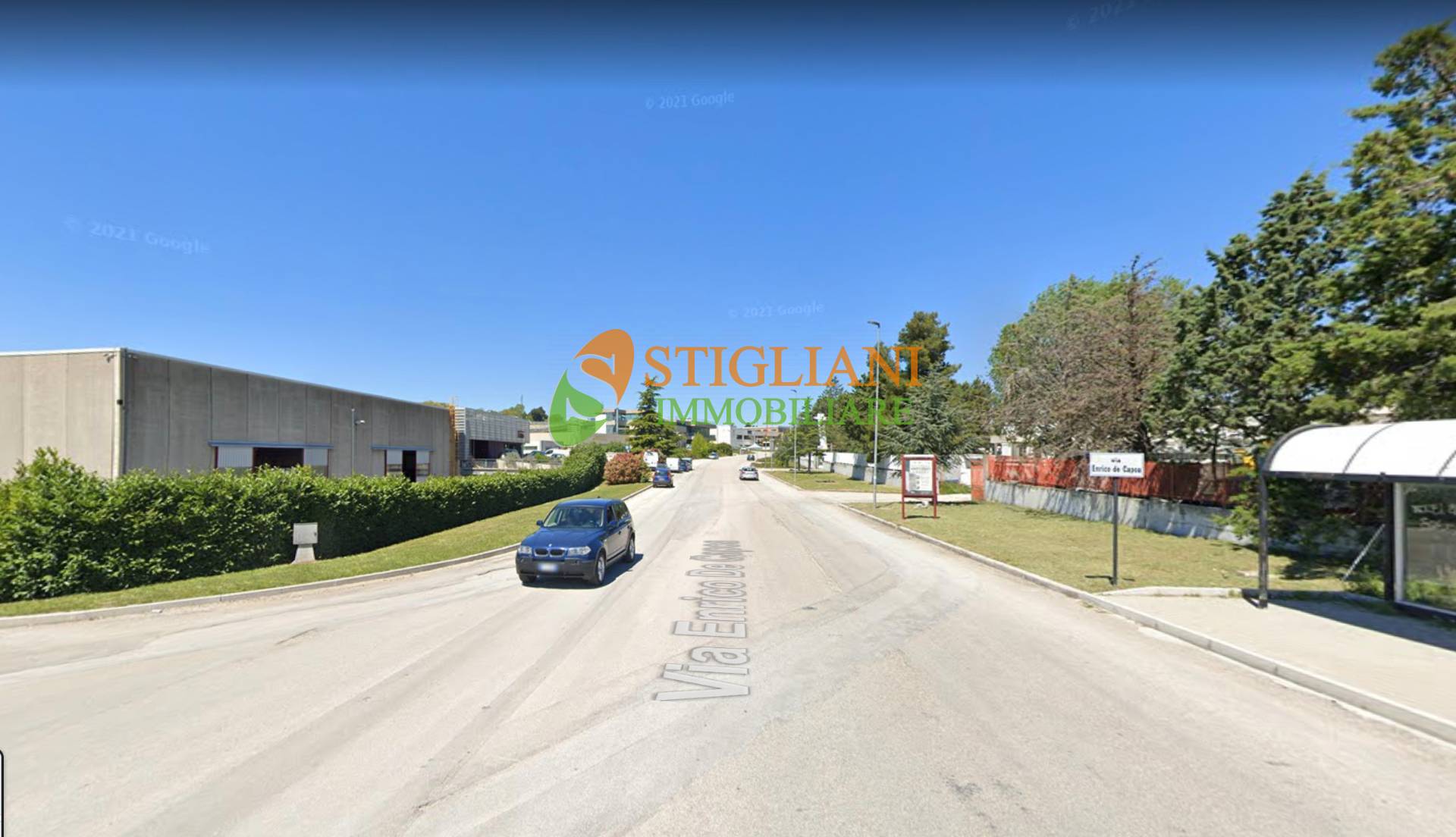 Locale commerciale in vendita a Campobasso, Colle delle Alpi