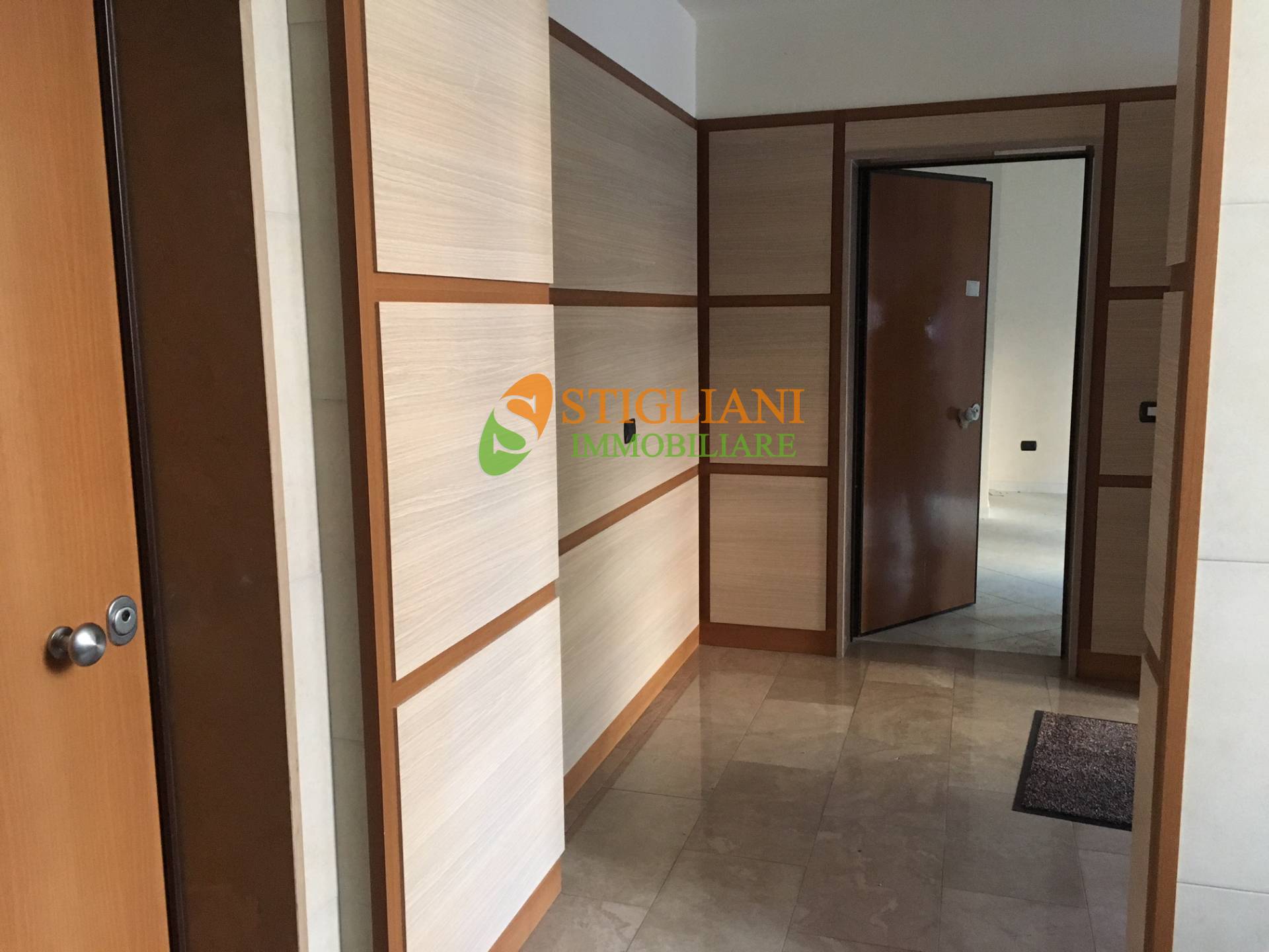 Ufficio in vendita a Campobasso, Periferia